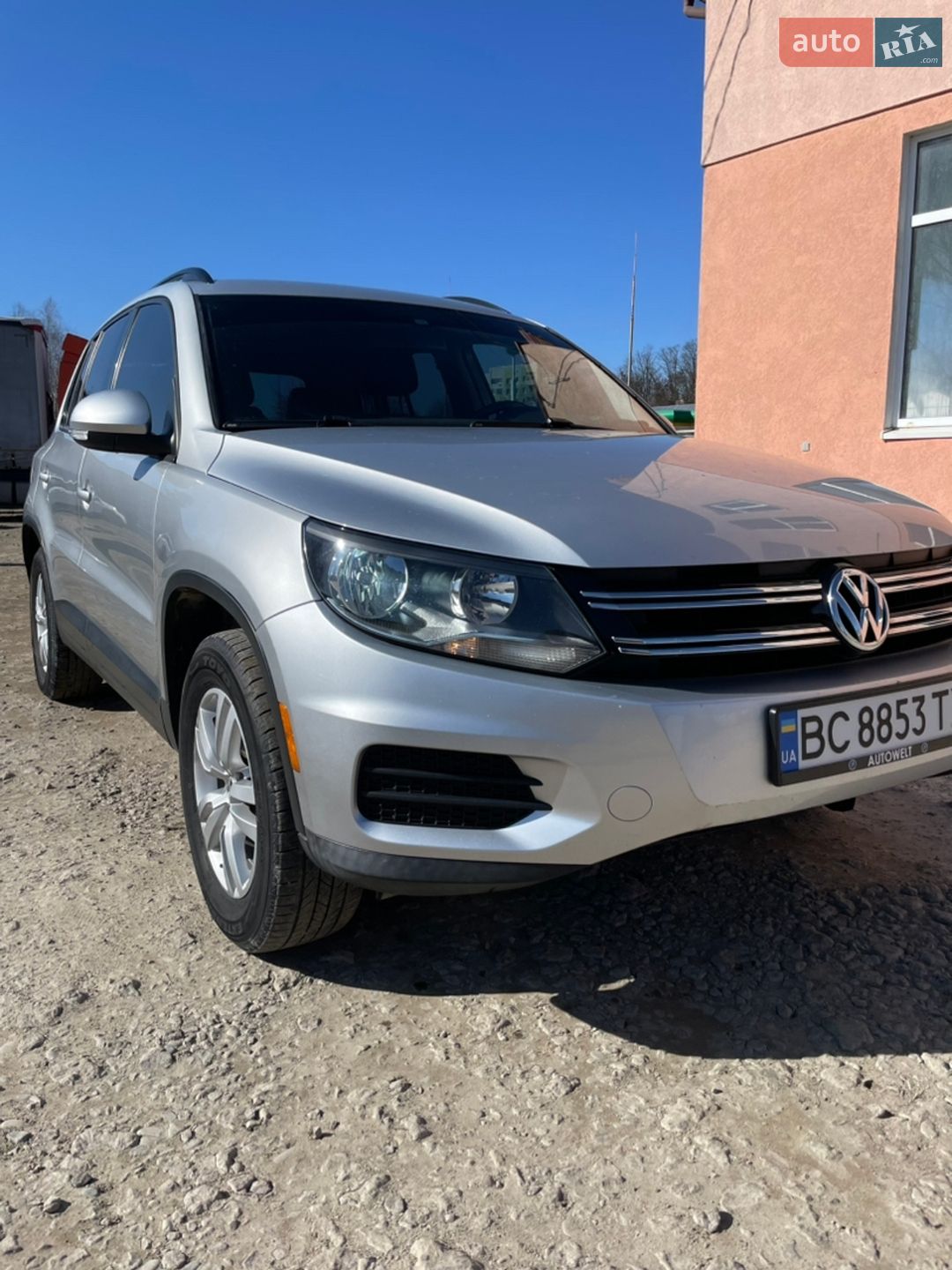 VOLKSWAGEN TIGUAN 2015