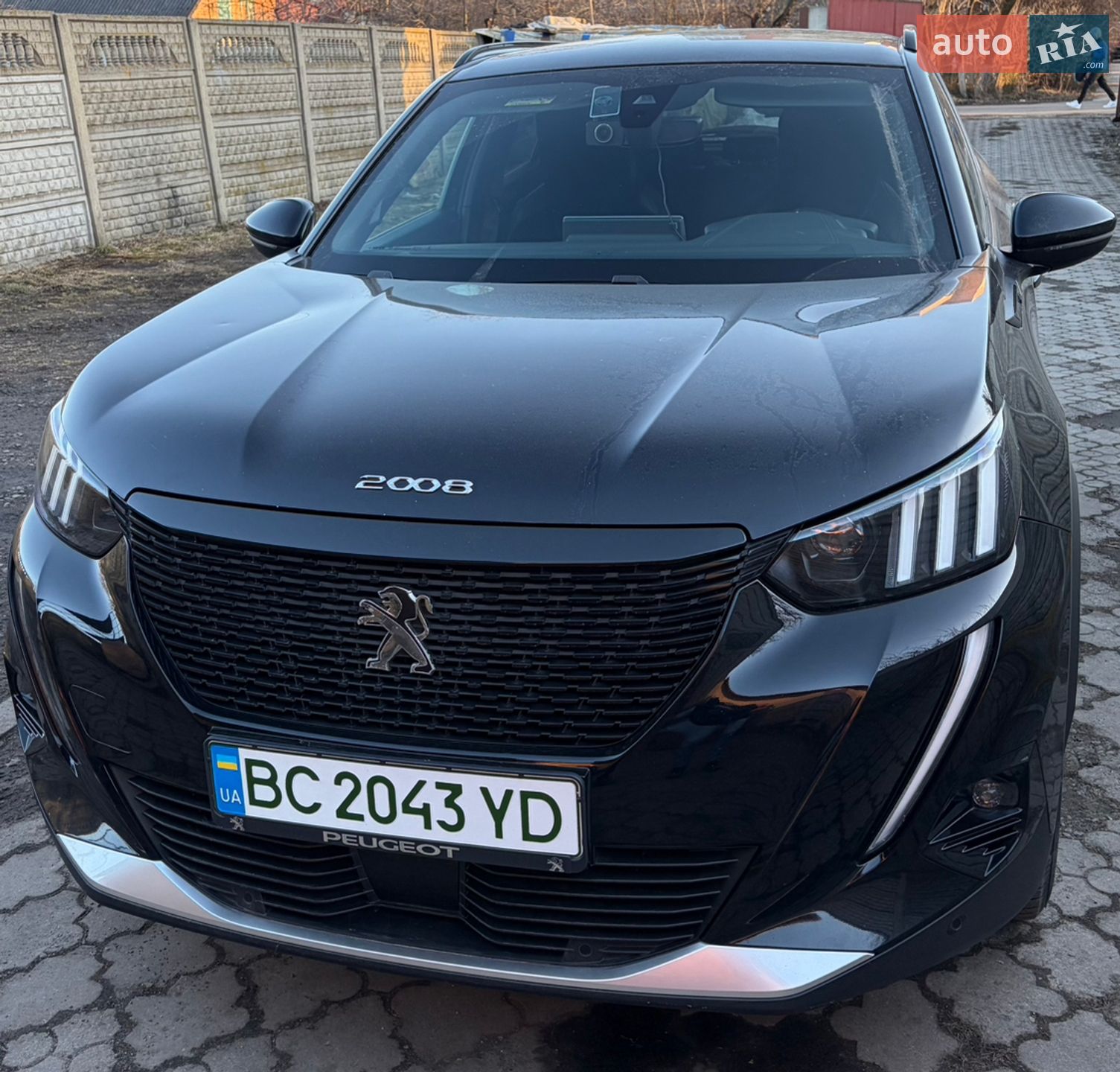 PEUGEOT E2008 2020