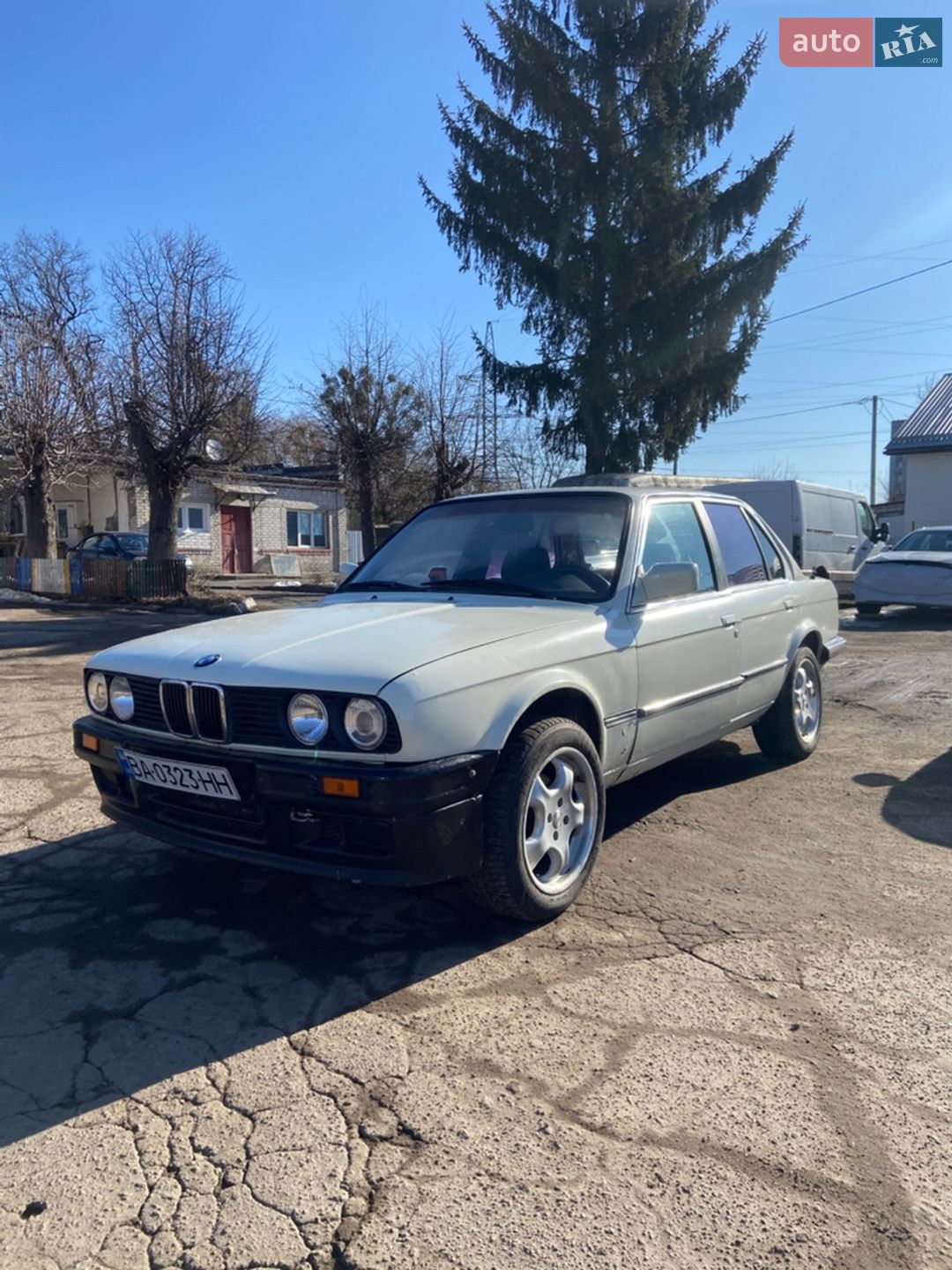 BMW 324 1986