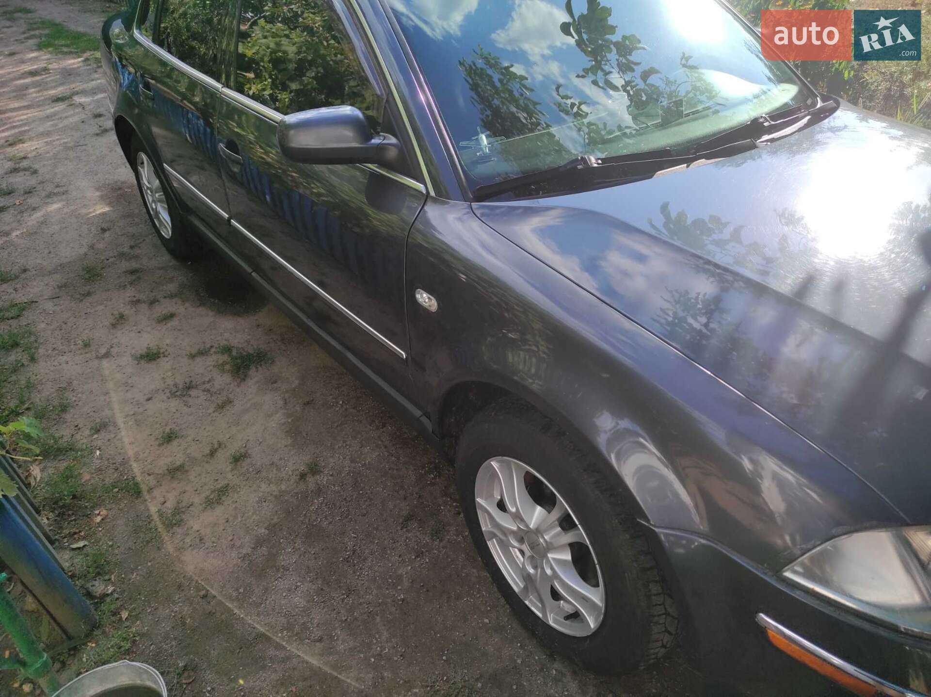 VOLKSWAGEN PASSAT 2004