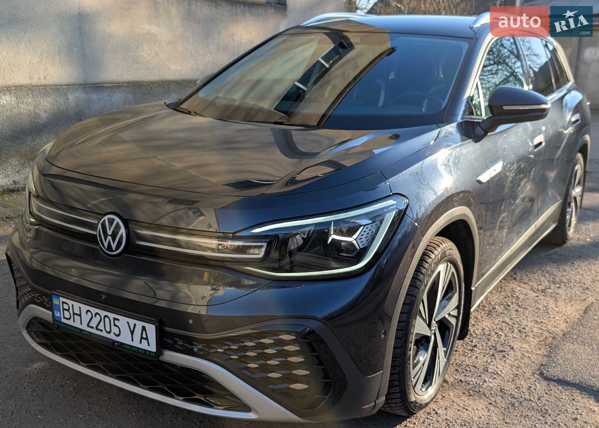 VOLKSWAGEN ID.6 2022