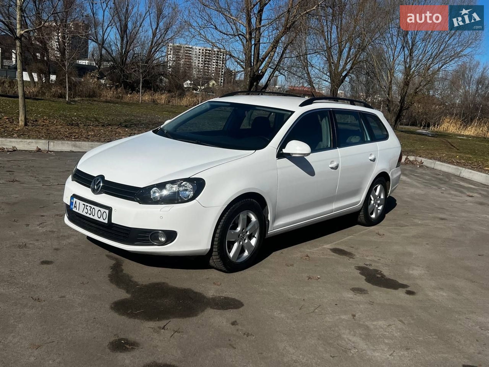 VOLKSWAGEN GOLF 2011