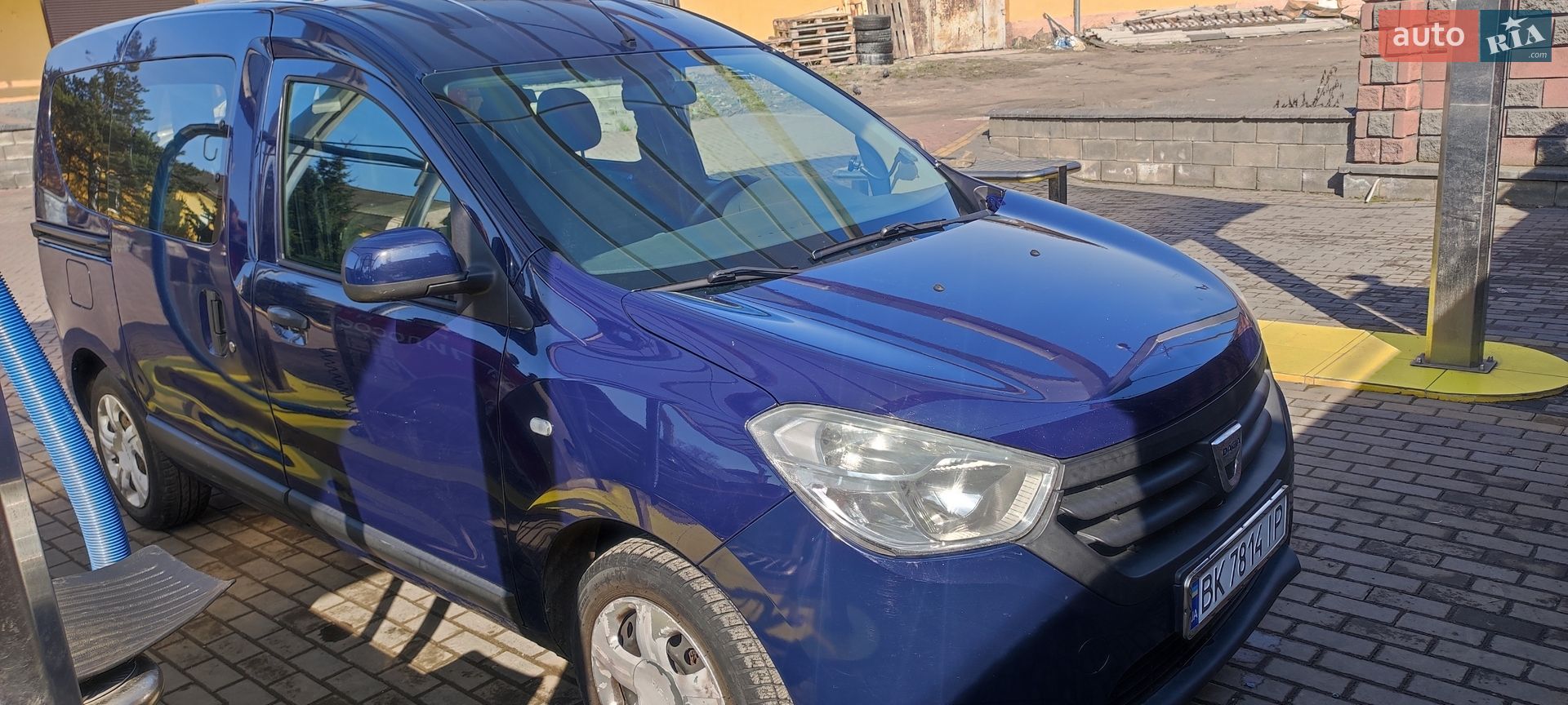 DACIA DOKKER 2013