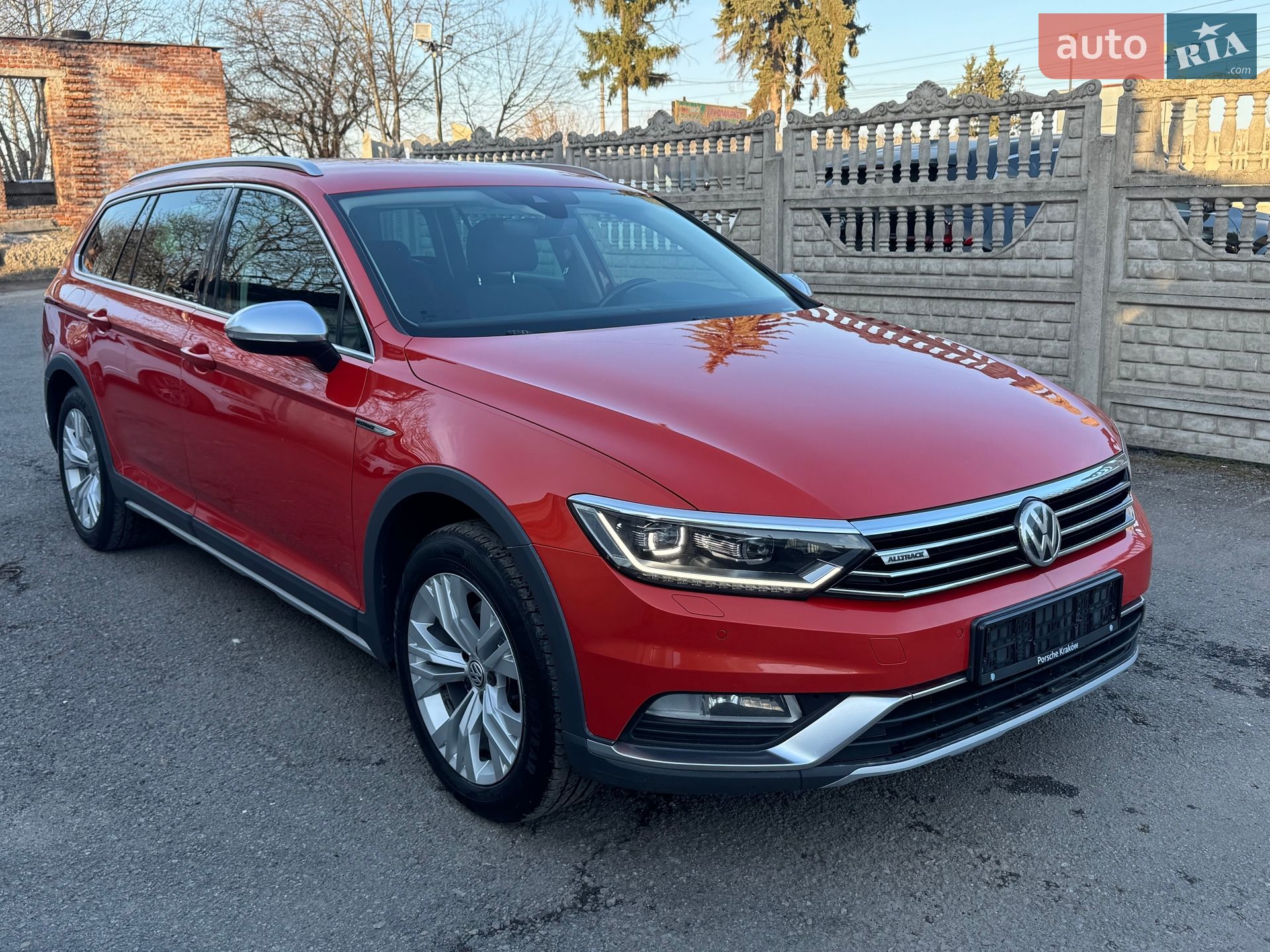 VOLKSWAGEN PASSAT 2016