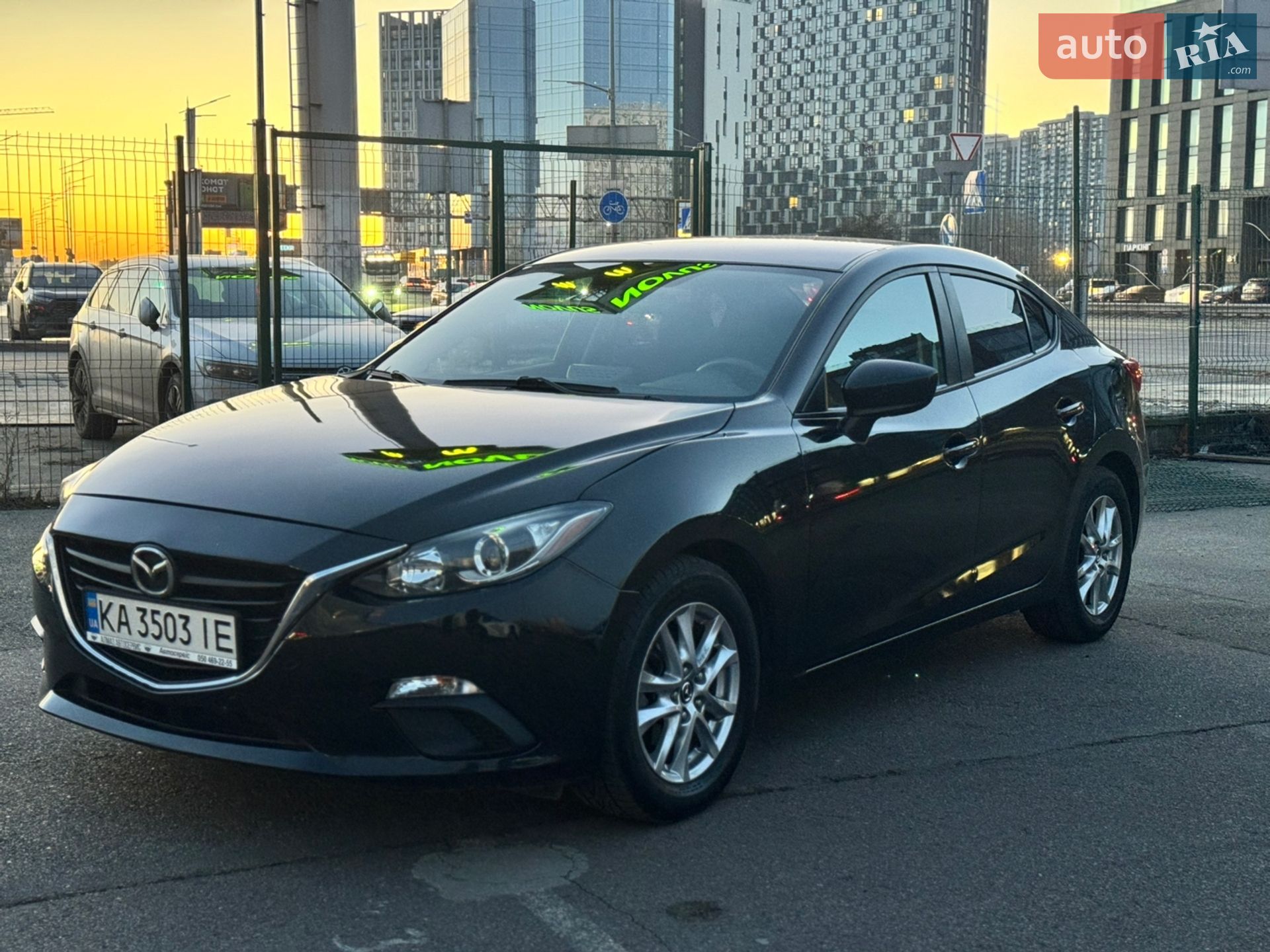Головне фото звіту автомобіля MAZDA 3 2014