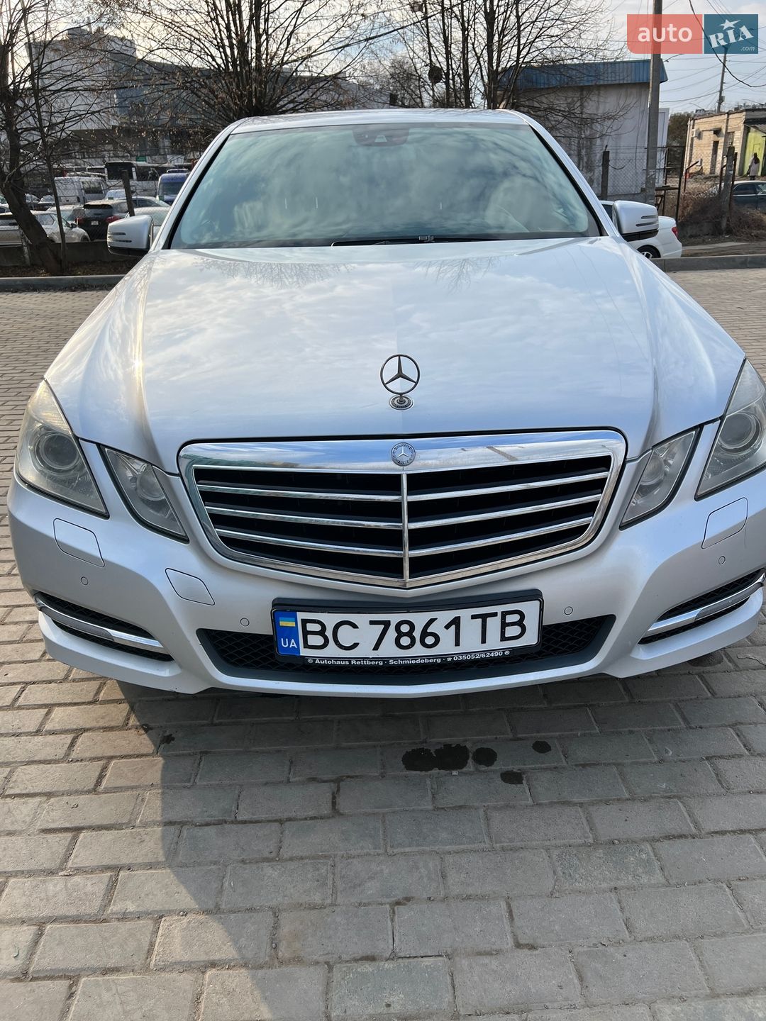 Головне фото звіту автомобіля MERCEDES-BENZ E 220 CDI 2011