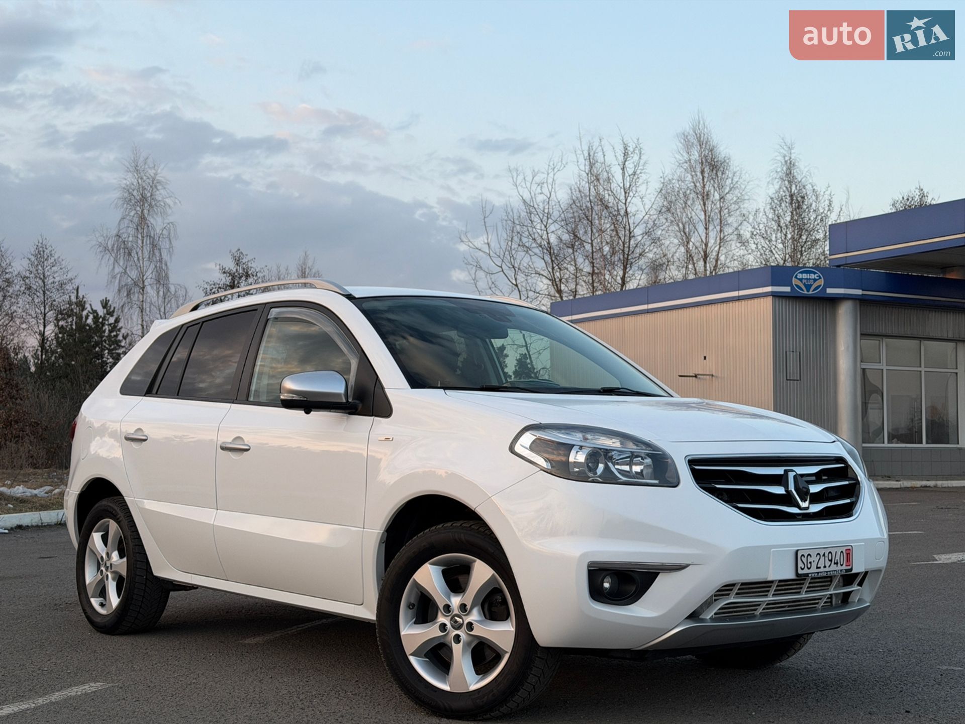 Головне фото звіту автомобіля RENAULT KOLEOS 2012
