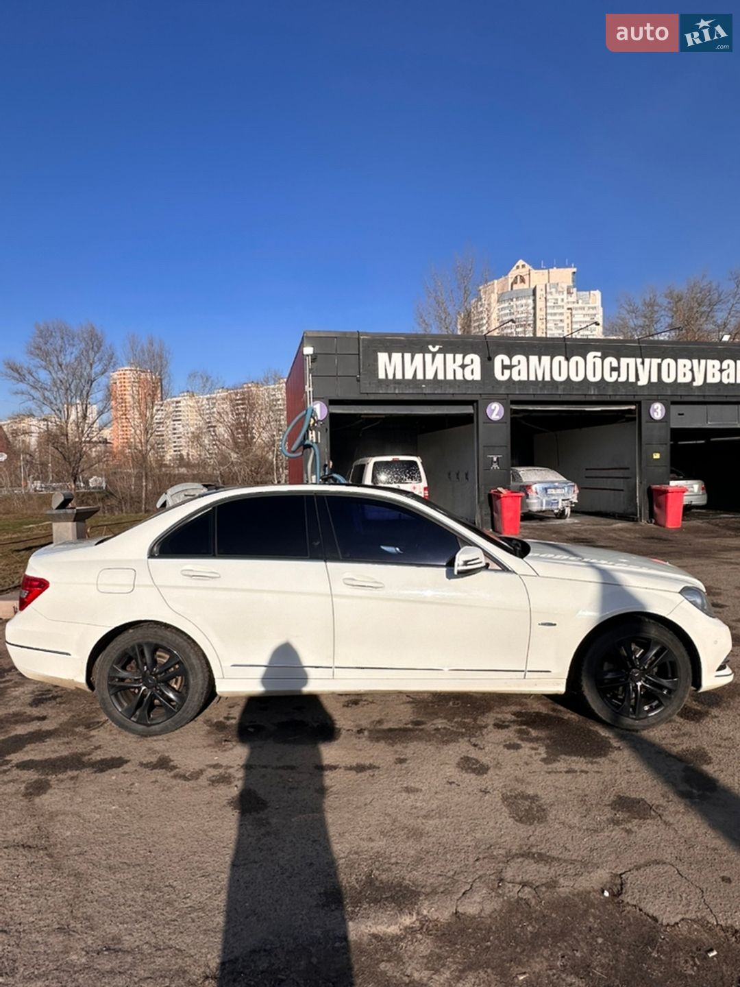 MERCEDES-BENZ C 200 2011