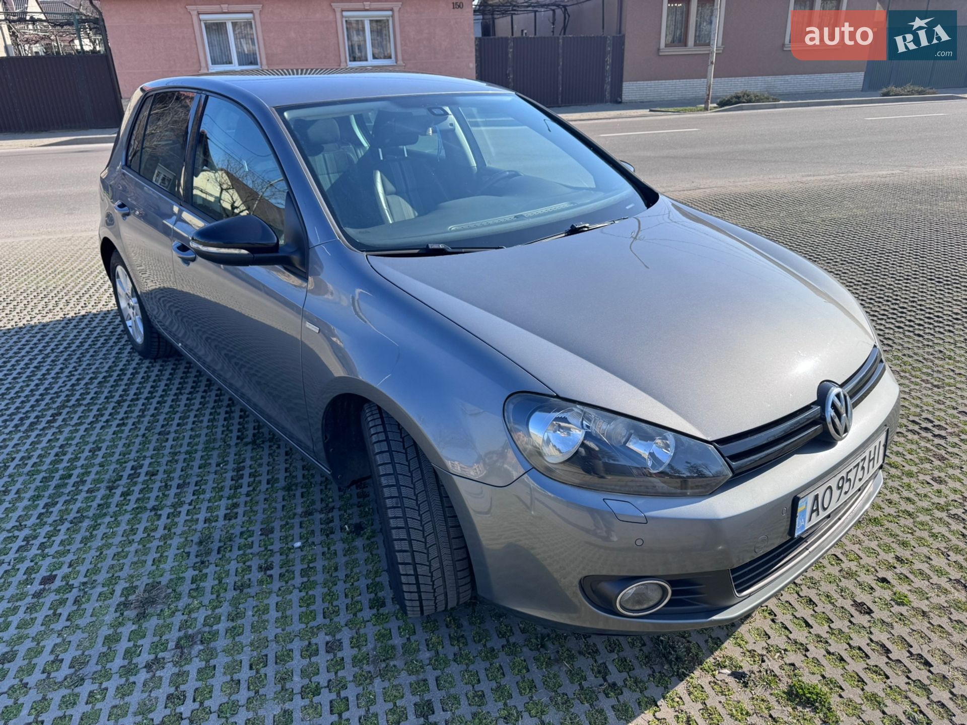 VOLKSWAGEN GOLF 2012