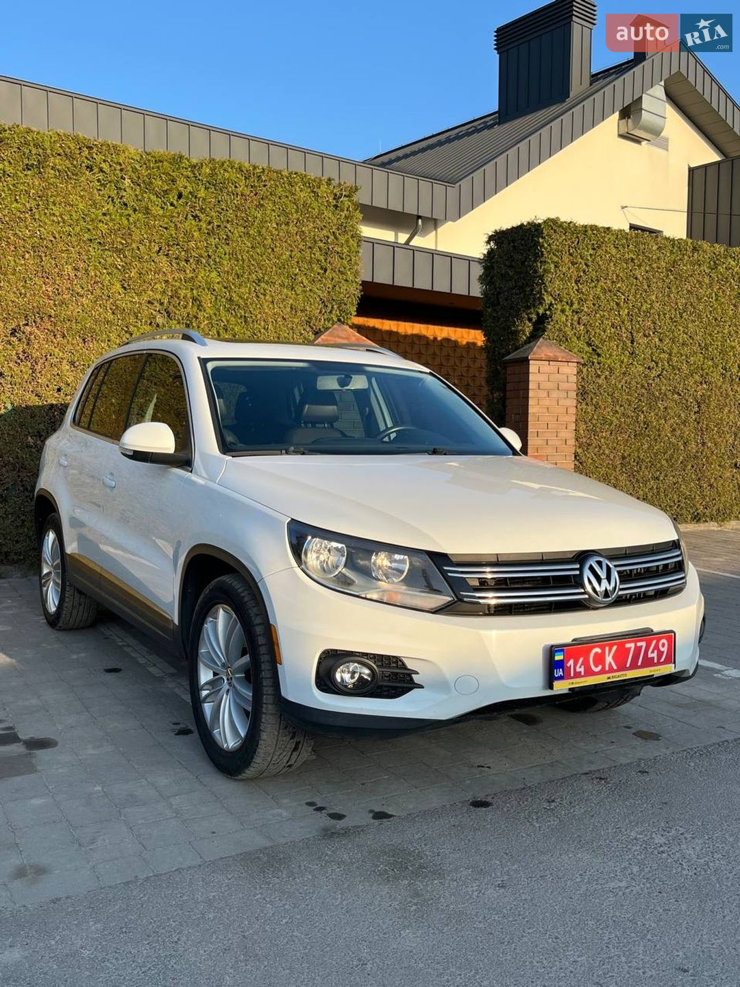 VOLKSWAGEN TIGUAN 2014