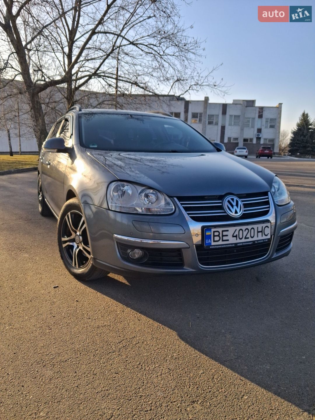 VOLKSWAGEN GOLF 2009
