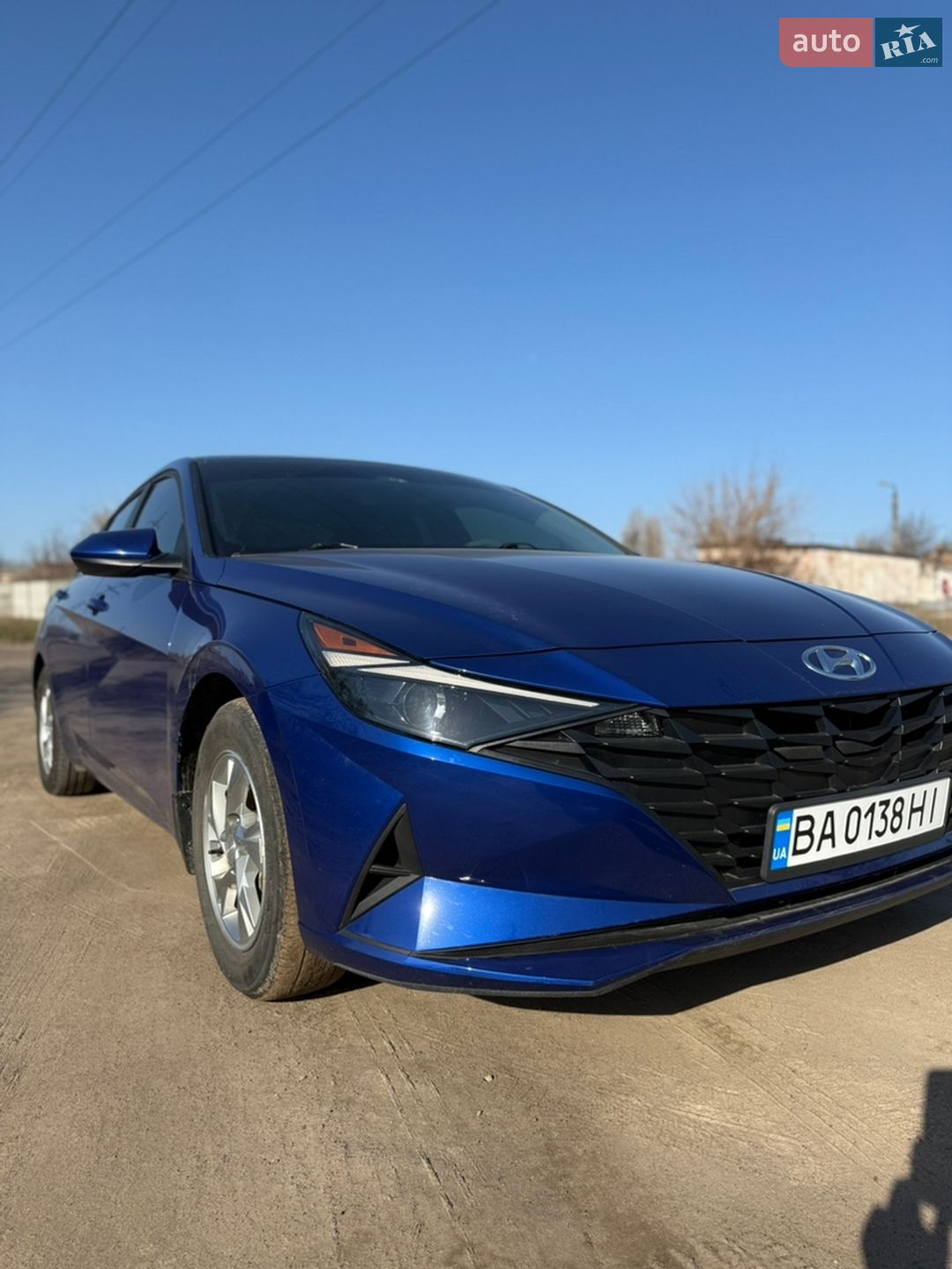 Головне фото звіту автомобіля HYUNDAI ELANTRA 2023