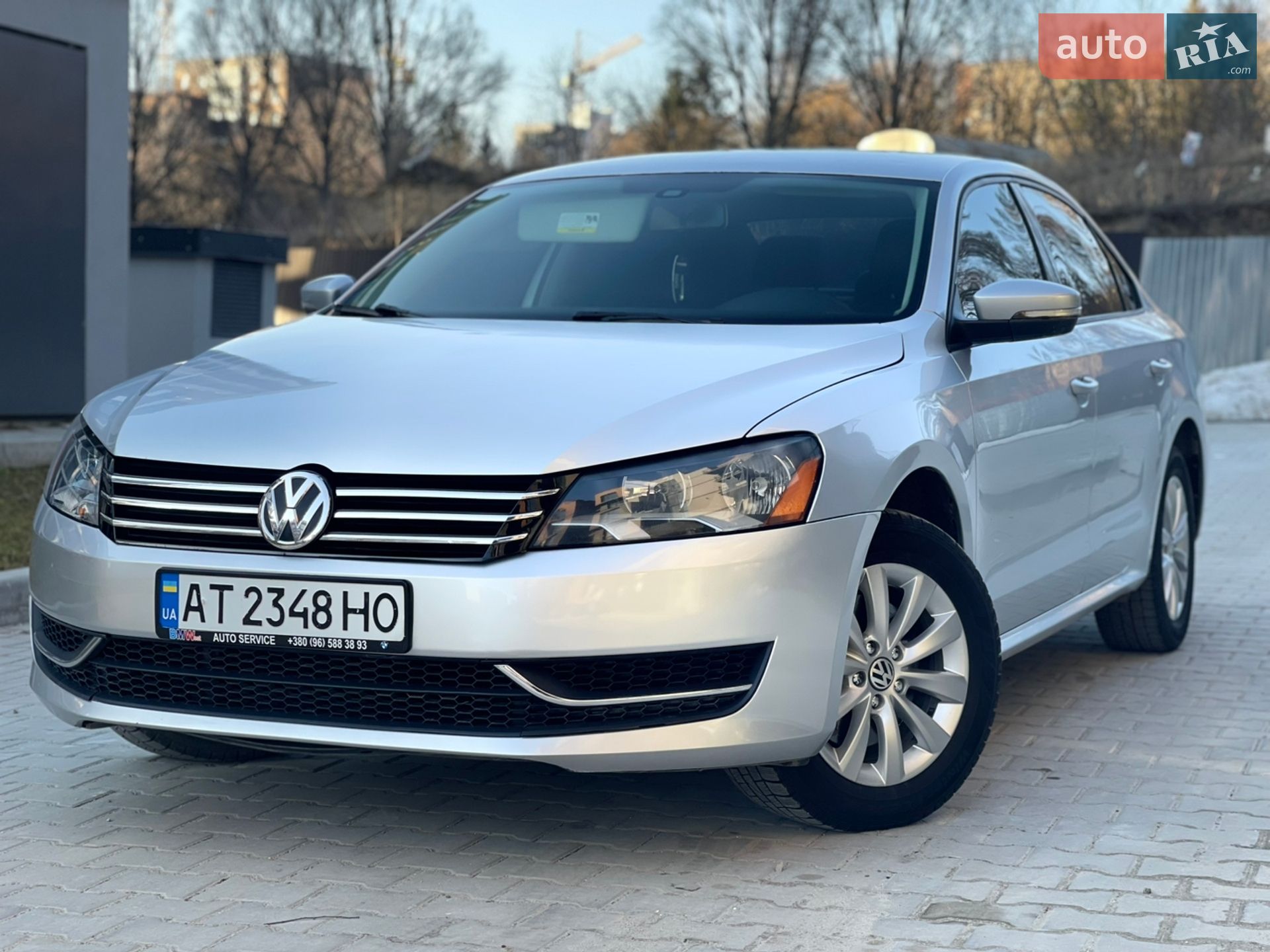 VOLKSWAGEN PASSAT 2014