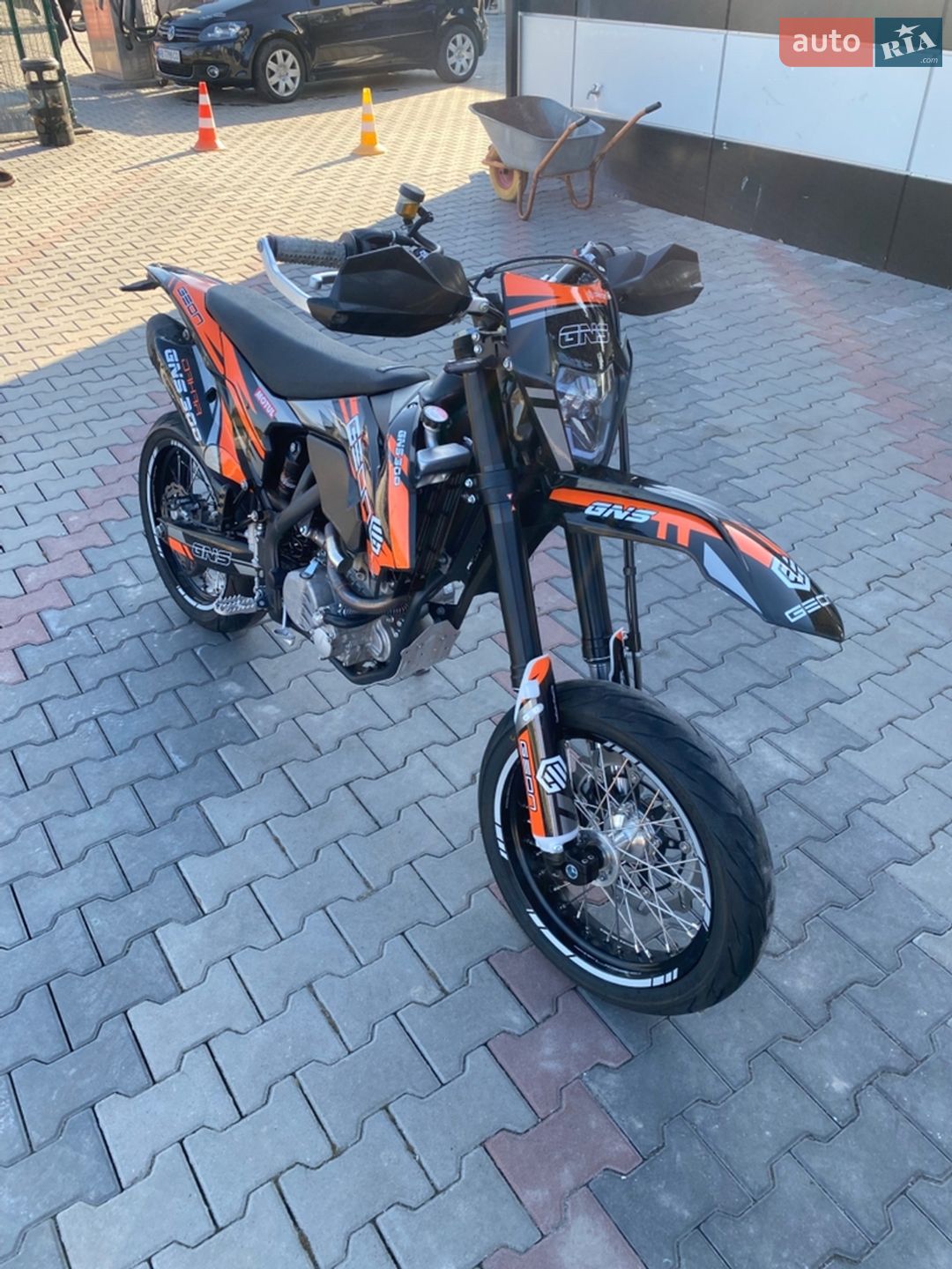 GEON DAKAR GNS 300 2024