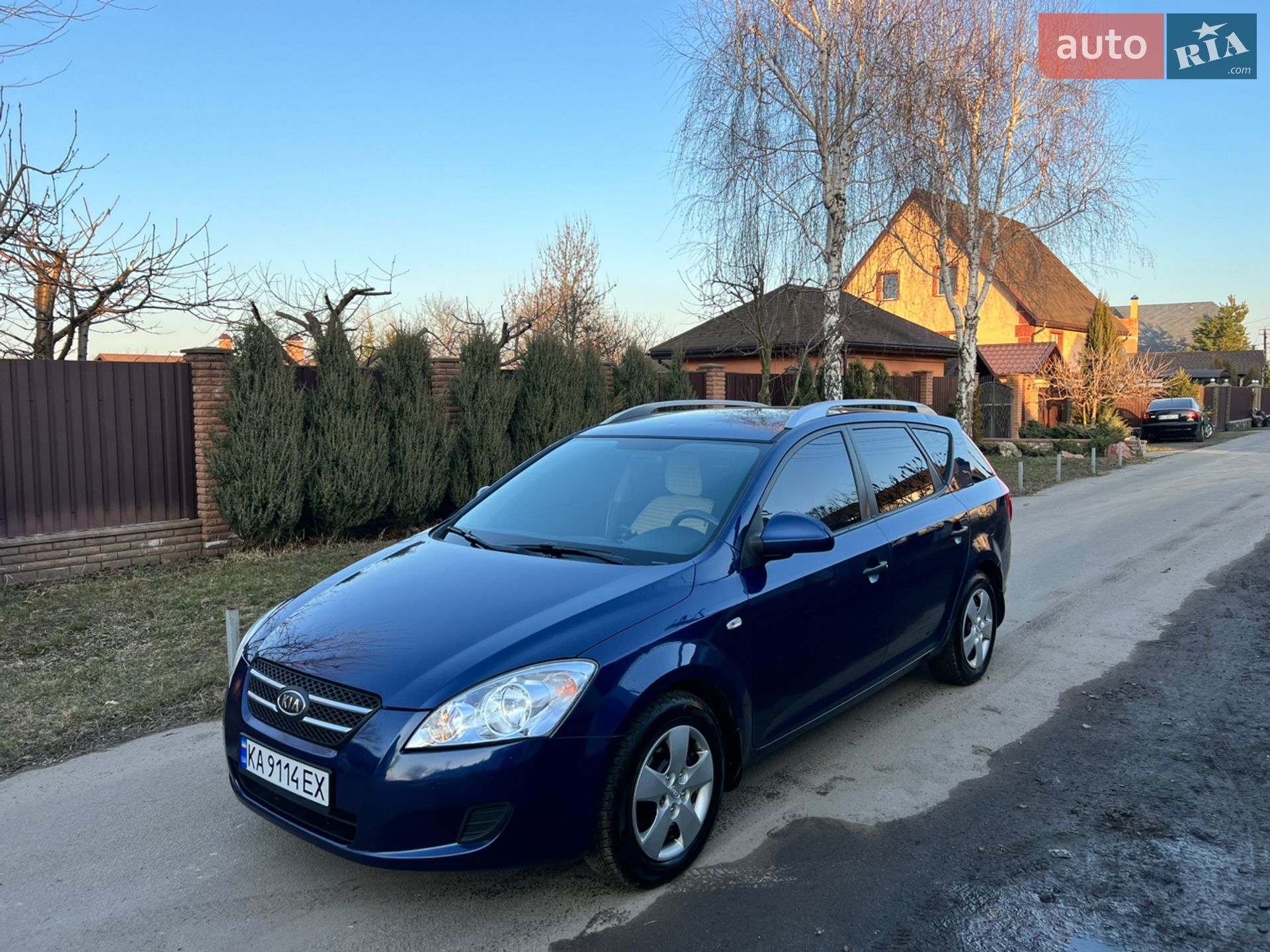 Головне фото звіту автомобіля KIA CEE'D 2009