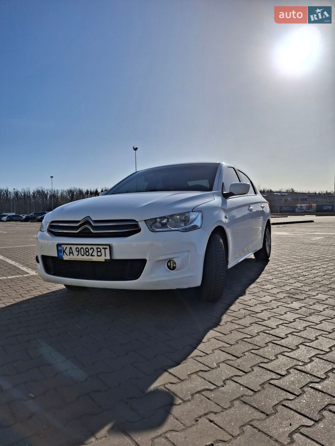 Головне фото звіту автомобіля CITROEN C-ELYSEE 2013