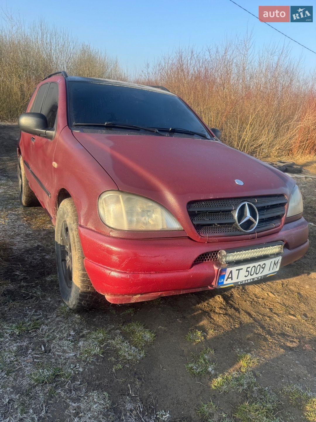 Головне фото звіту автомобіля MERCEDES-BENZ ML 270 CDI 2000