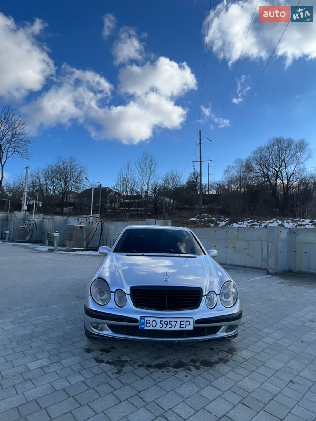 MERCEDES-BENZ E 200 CDI 2002