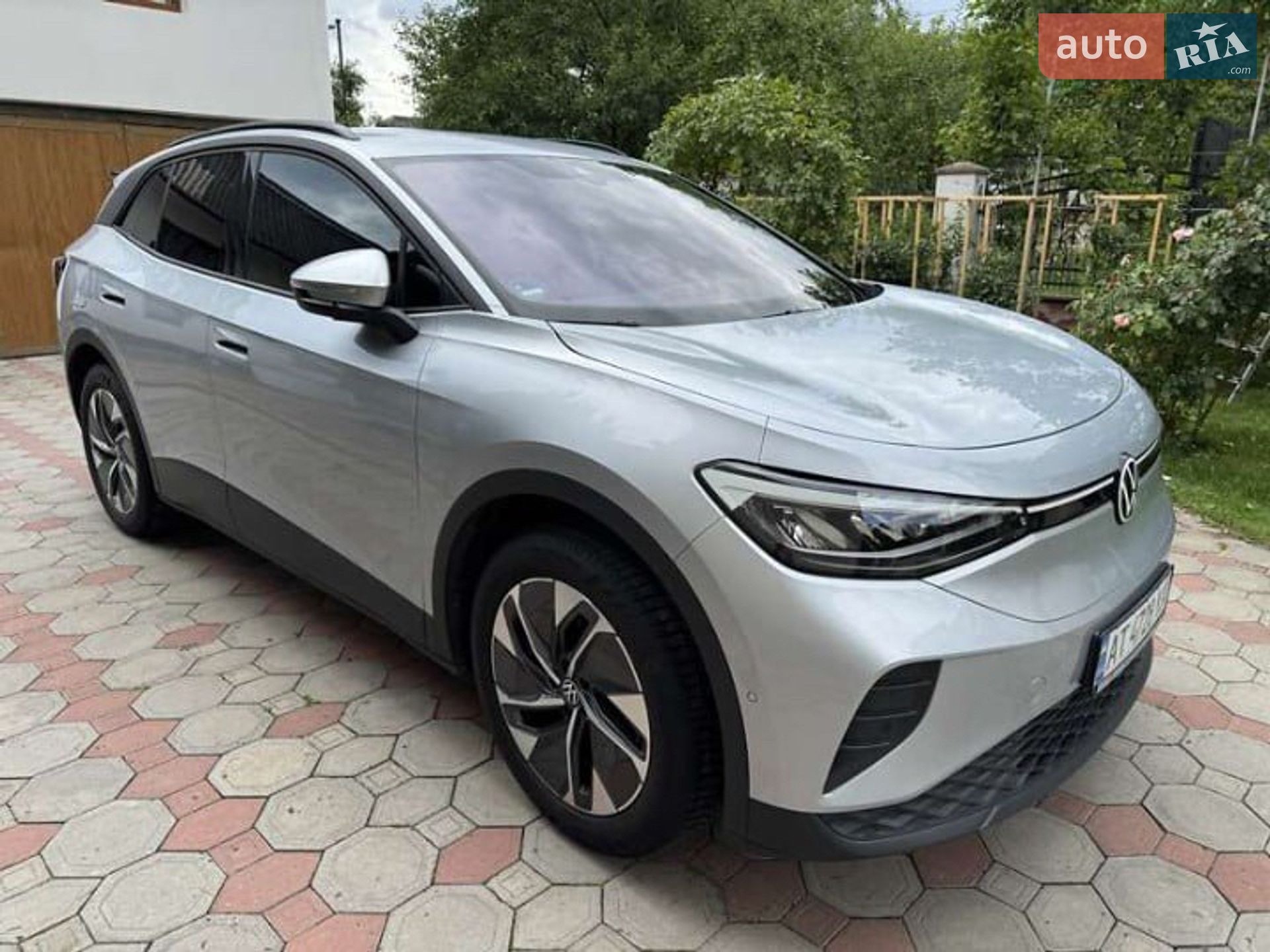 VOLKSWAGEN ID.4 PURE+ 2024