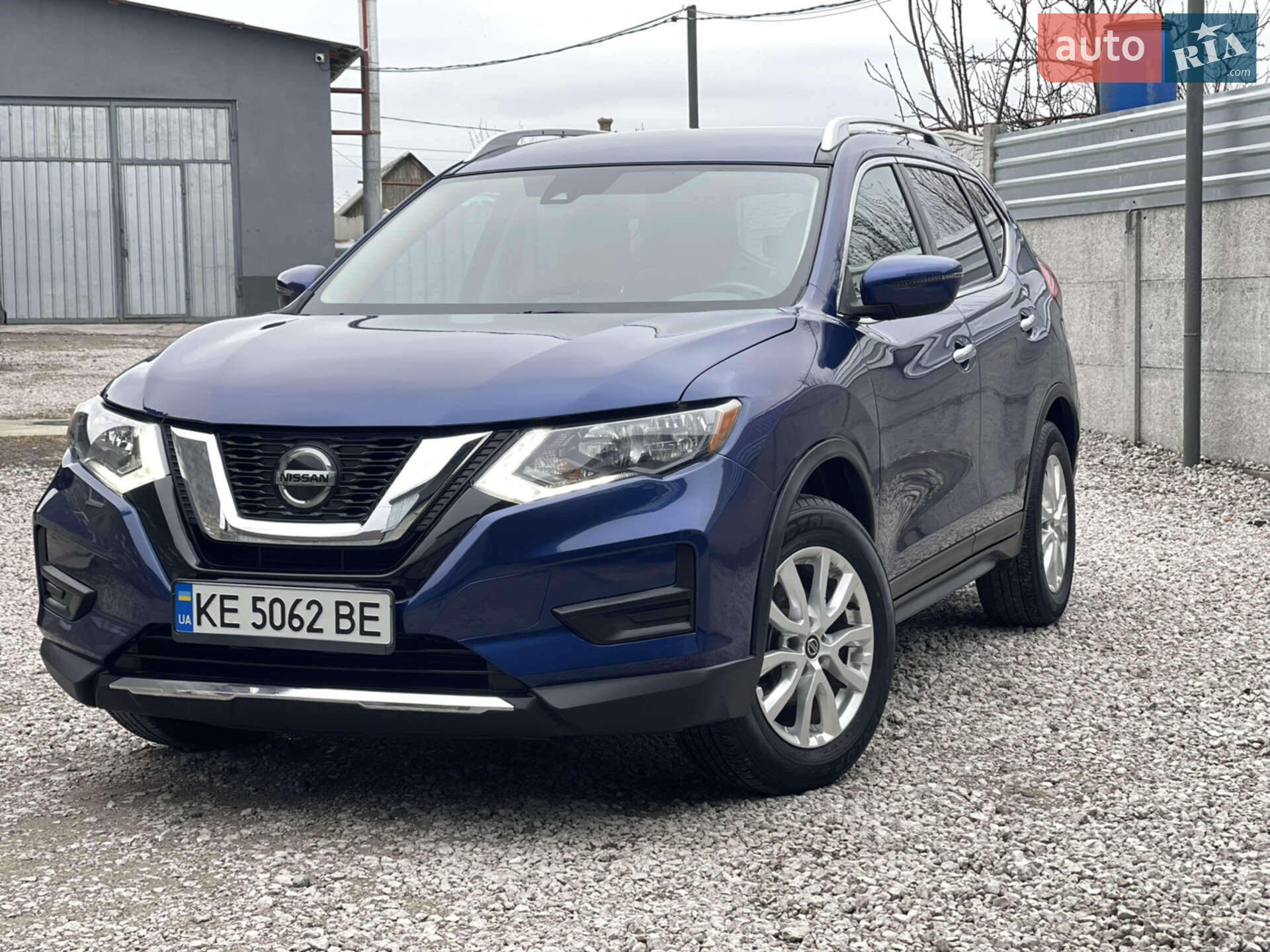 Головне фото звіту автомобіля NISSAN ROGUE 2019