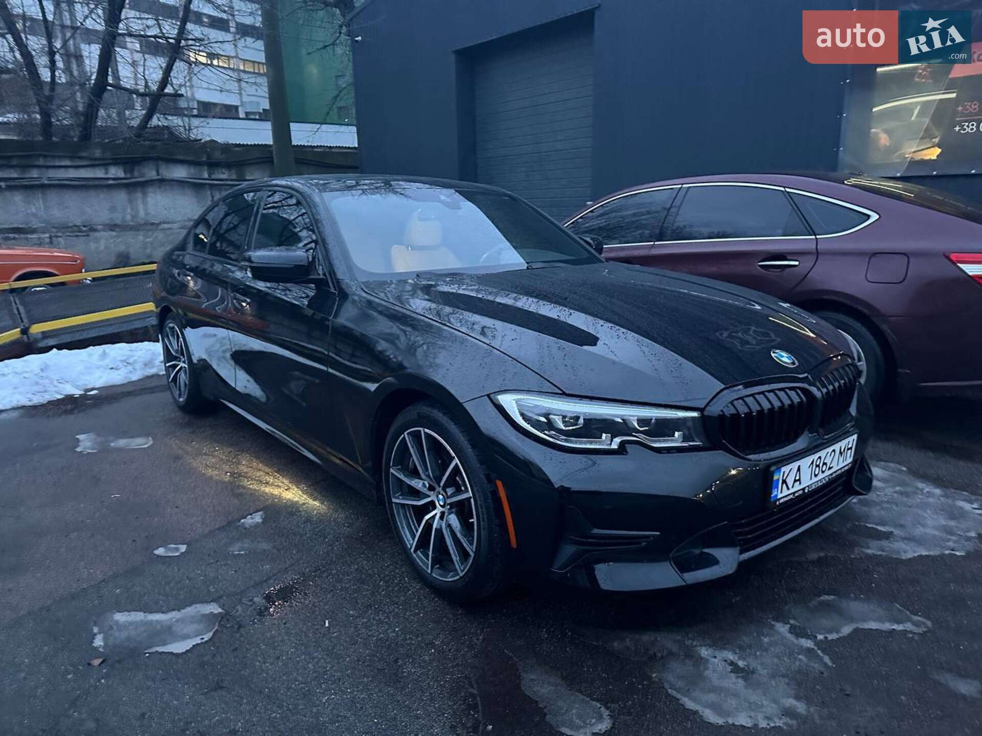 Головне фото звіту автомобіля BMW 330I 2021