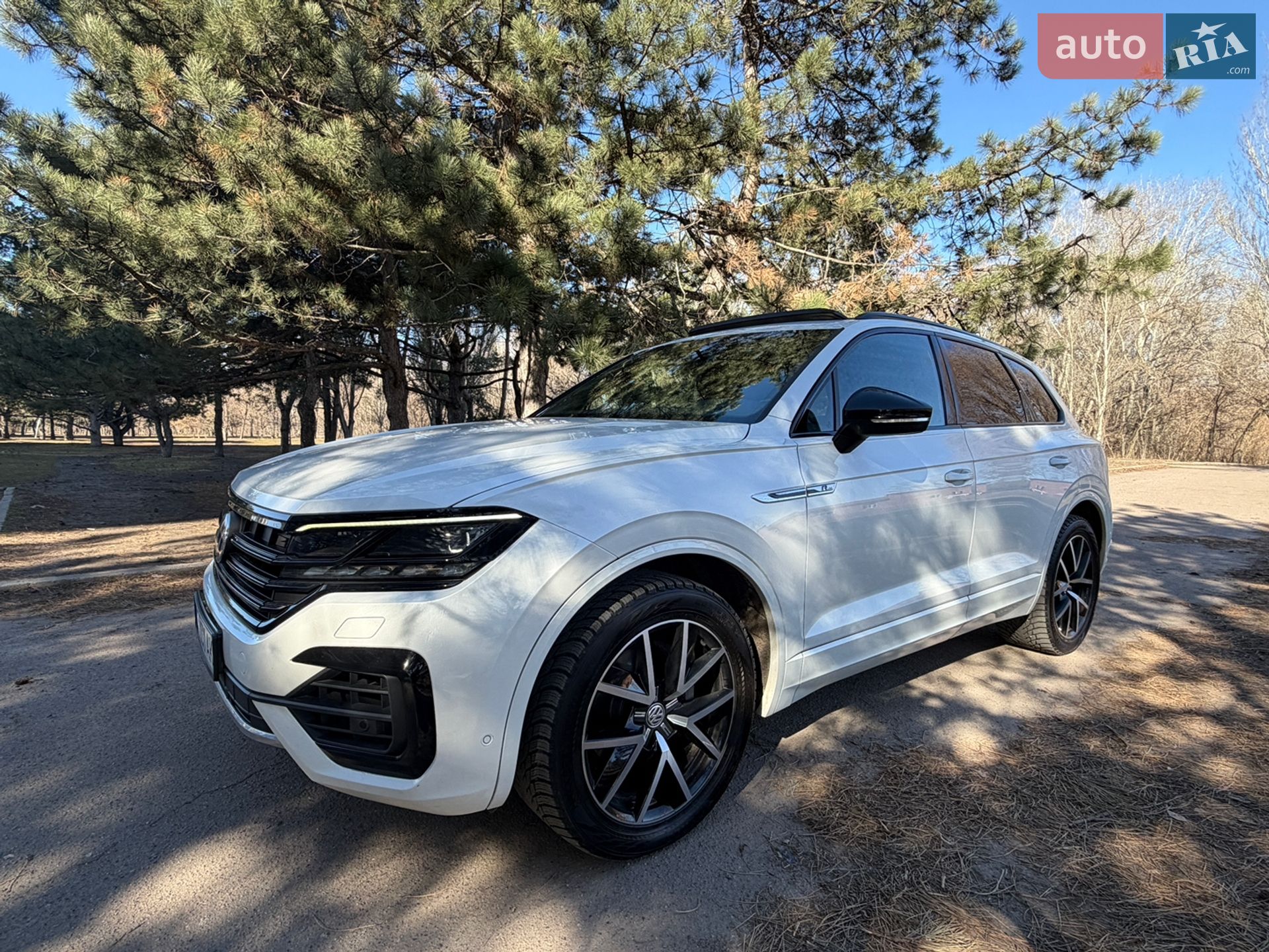 VOLKSWAGEN TOUAREG 2019