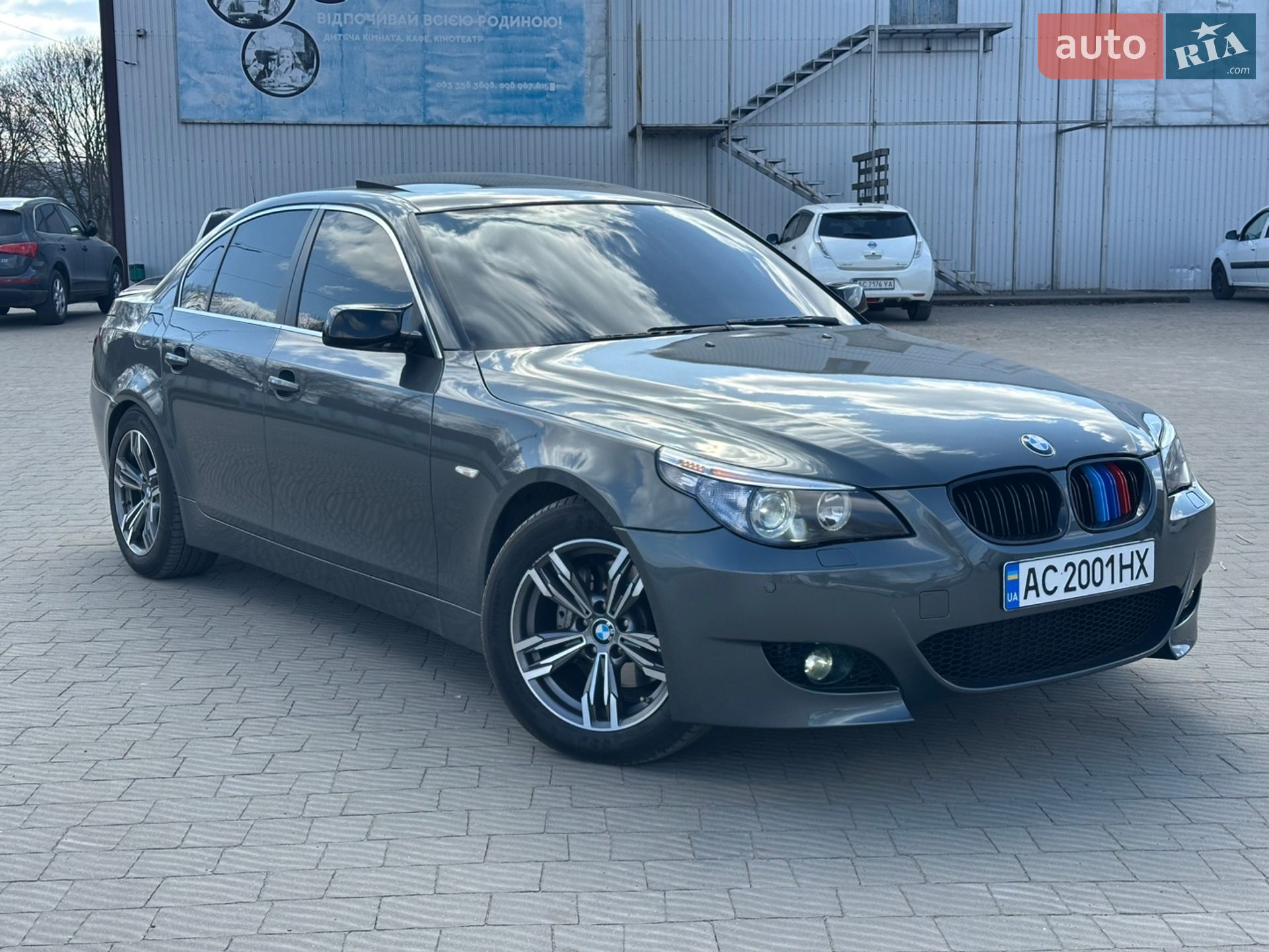 Головне фото звіту автомобіля BMW 525 2006