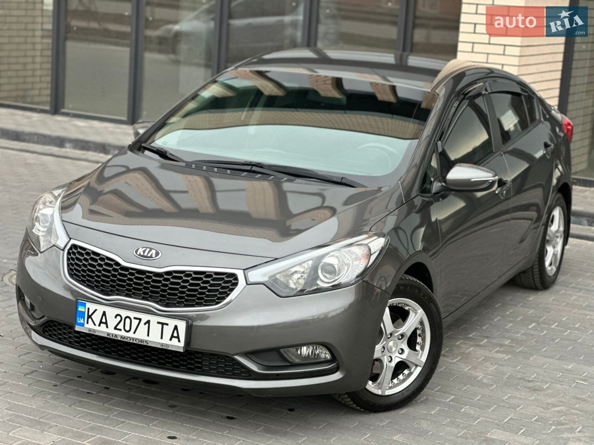 KIA CERATO 2013