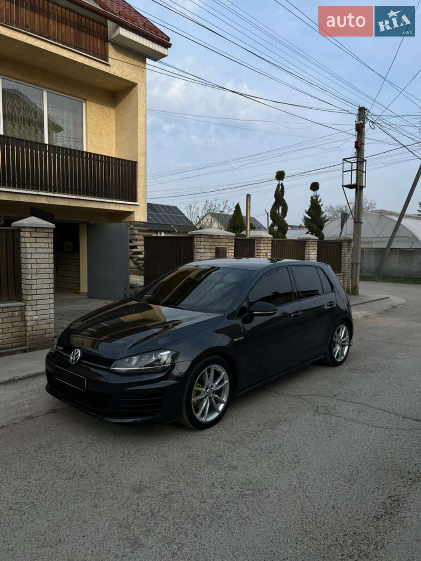 VOLKSWAGEN GOLF 2013