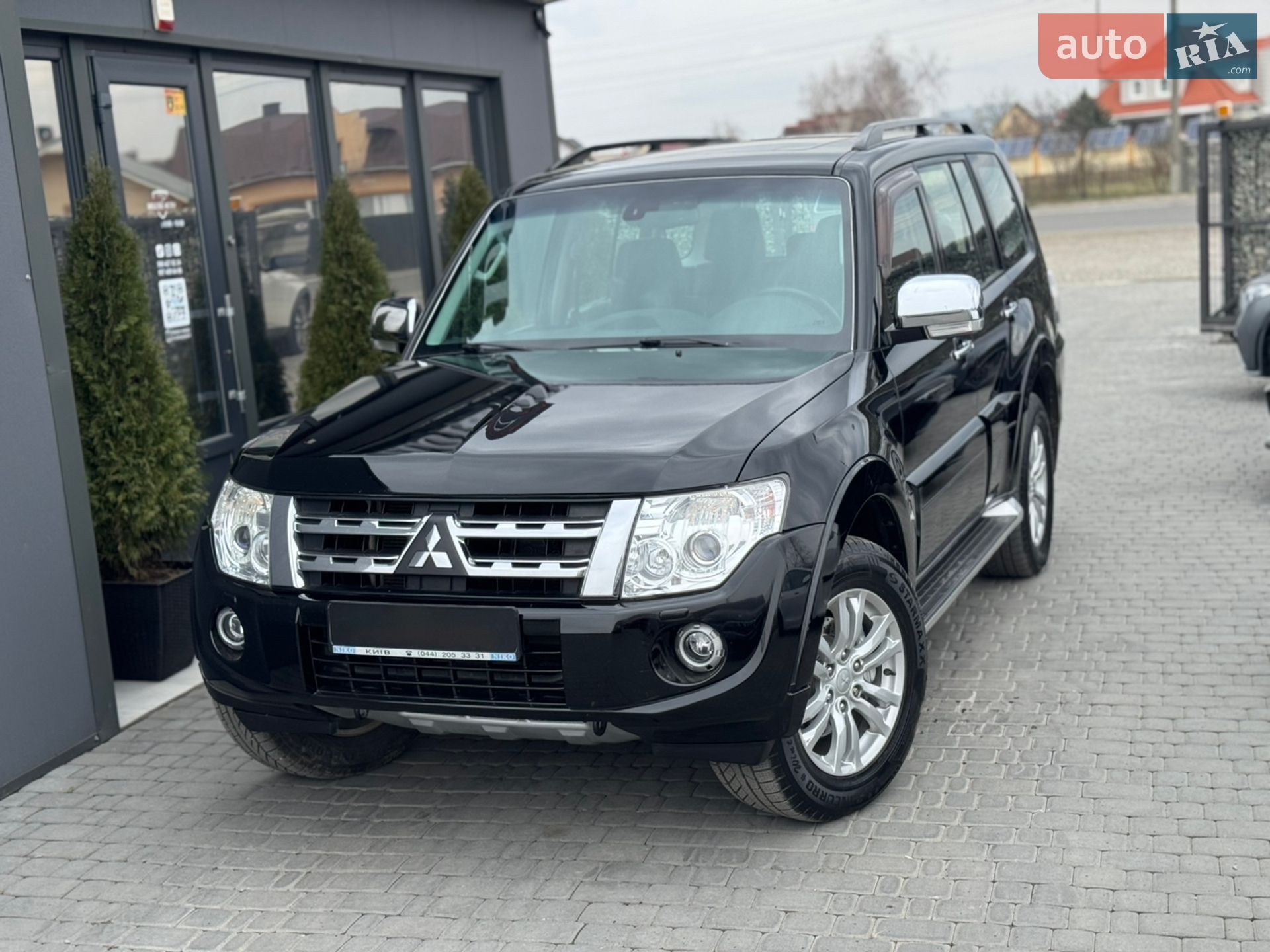 MITSUBISHI PAJERO WAGON 2012