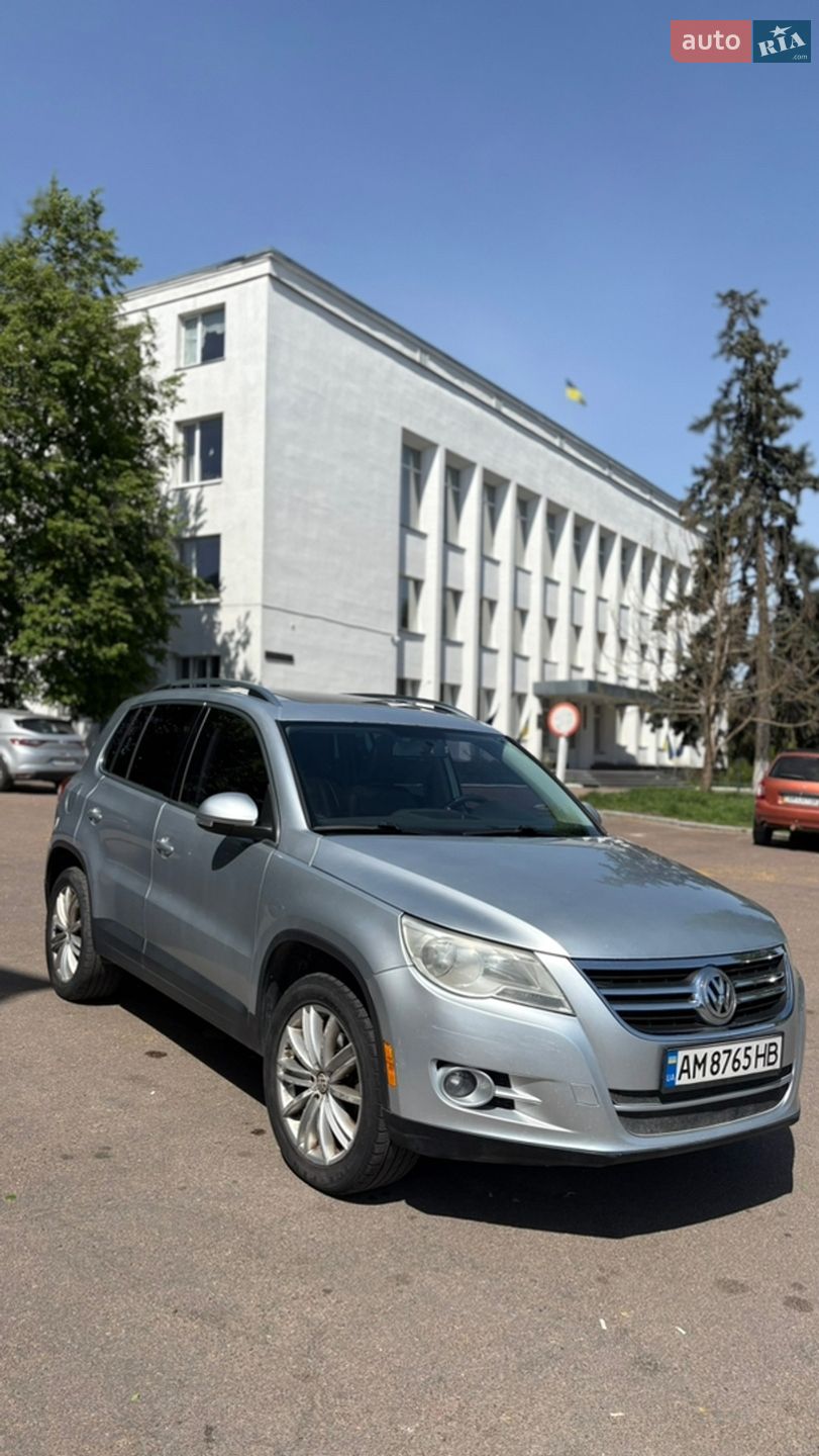 VOLKSWAGEN TIGUAN 2010