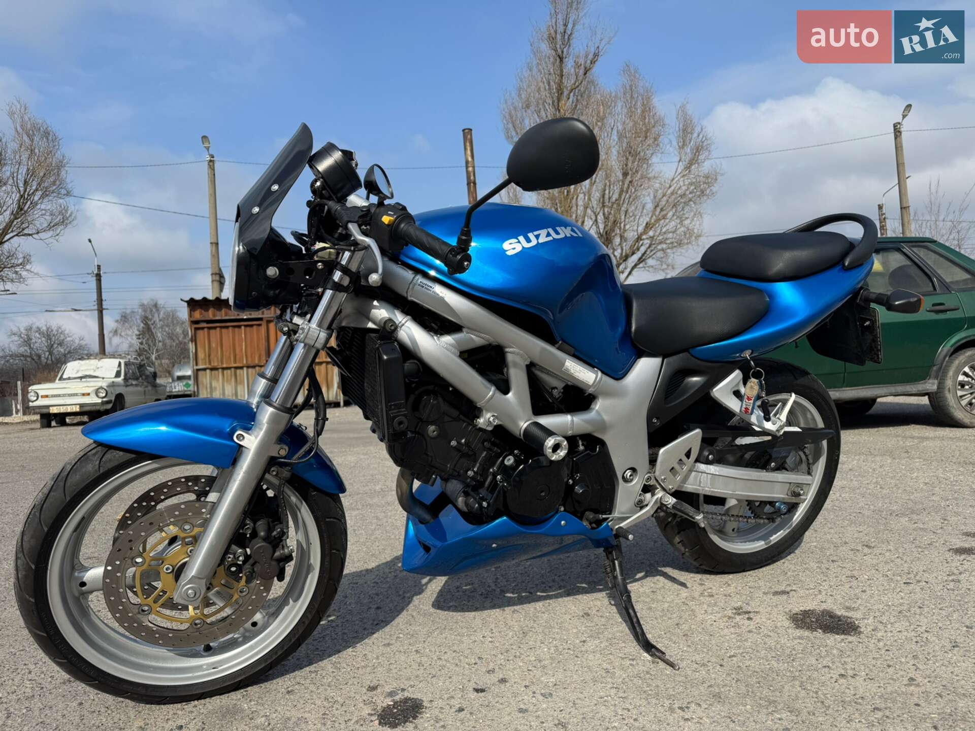 Головне фото звіту автомобіля SUZUKI SV 650 1999