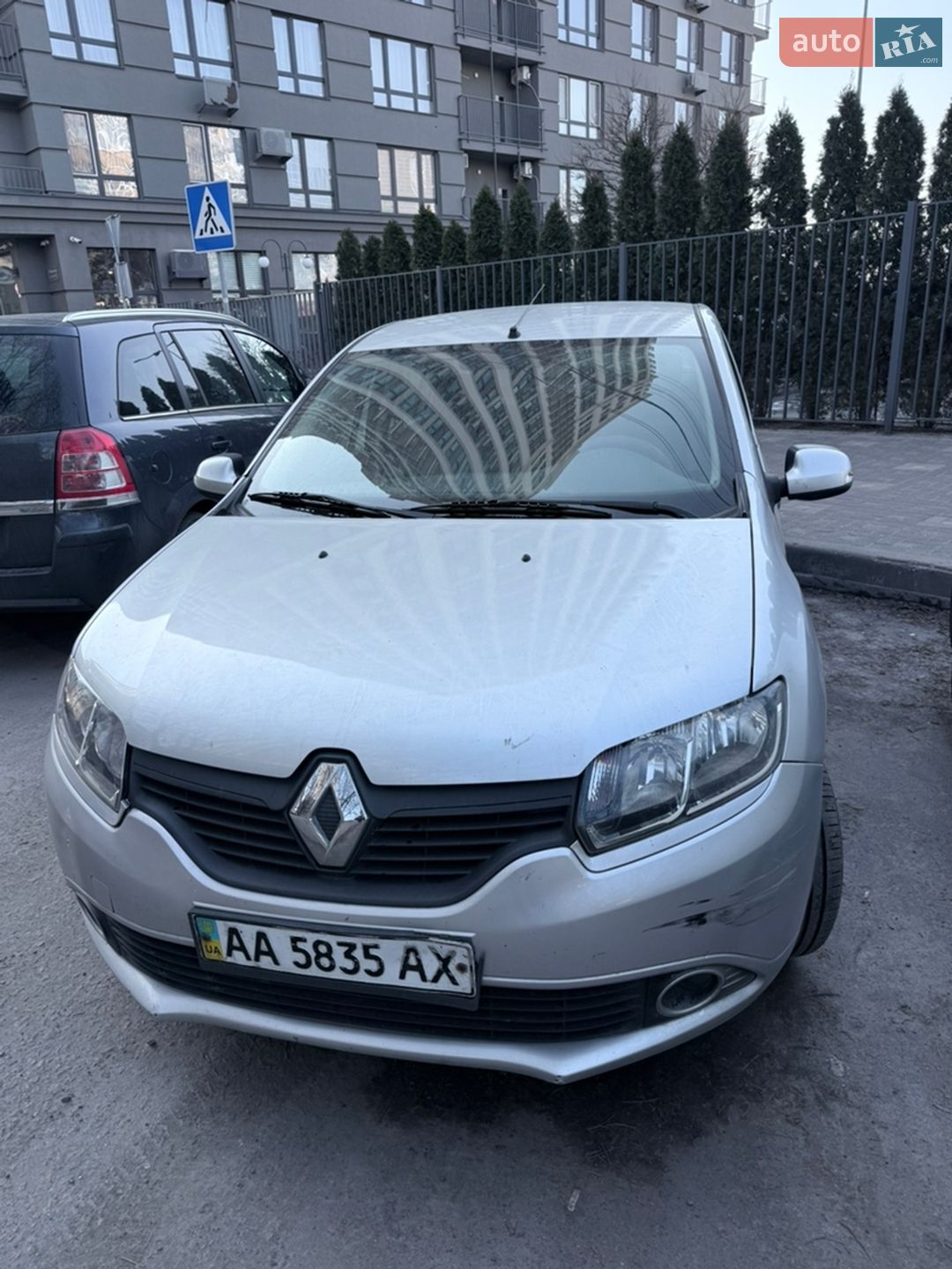 RENAULT LOGAN 2014