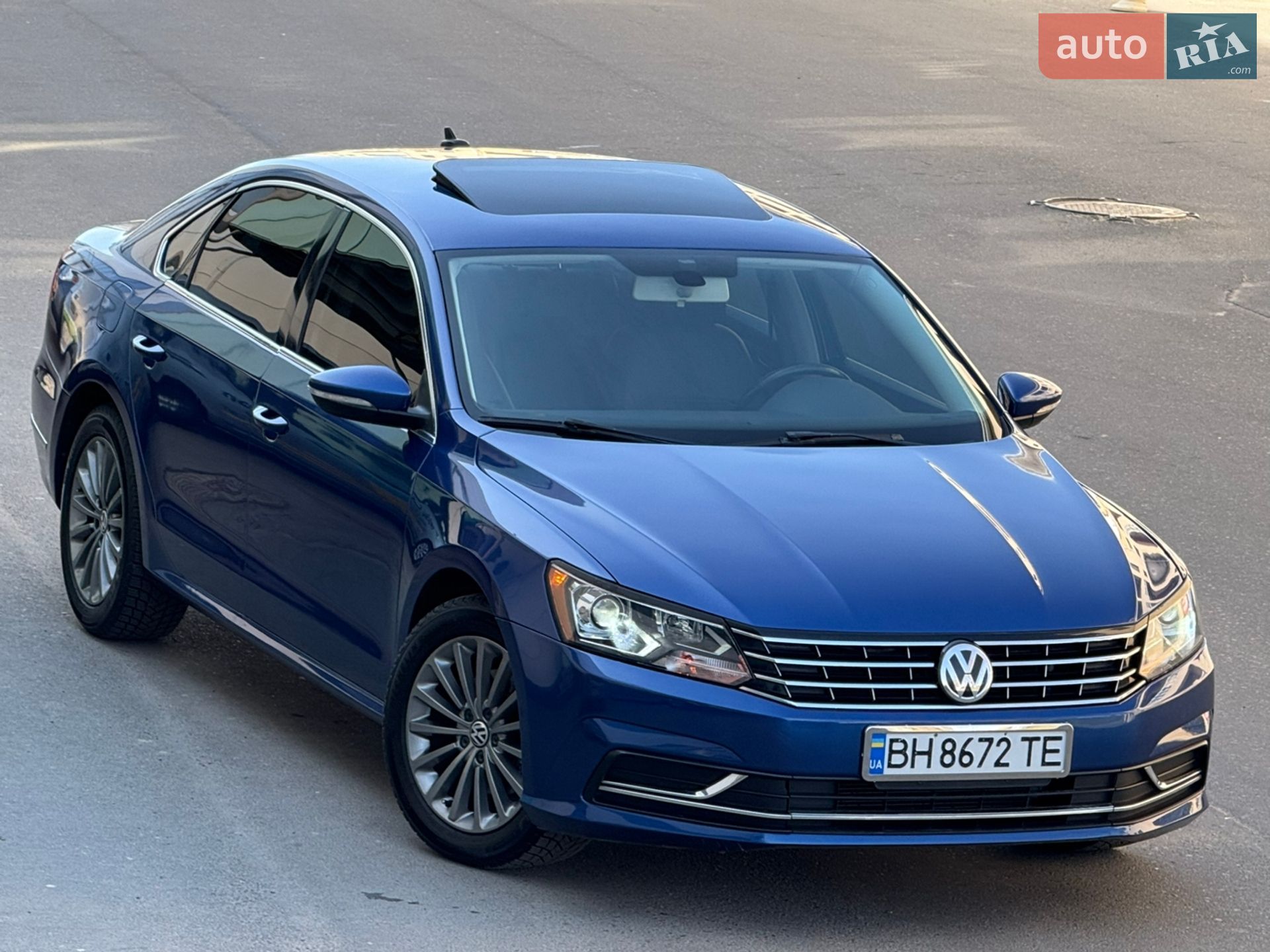 VOLKSWAGEN PASSAT 2016