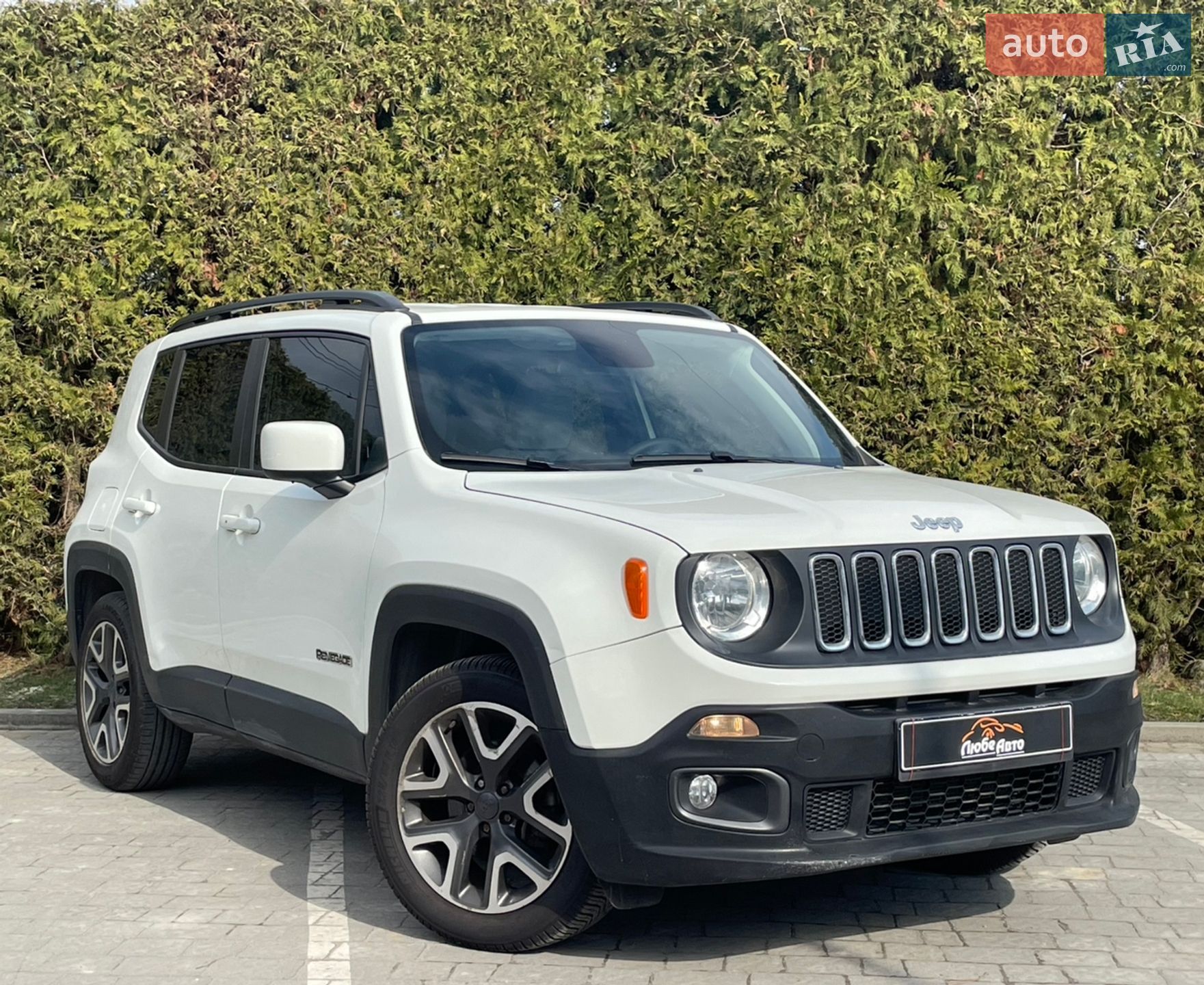 Головне фото звіту автомобіля JEEP RENEGADE 2018