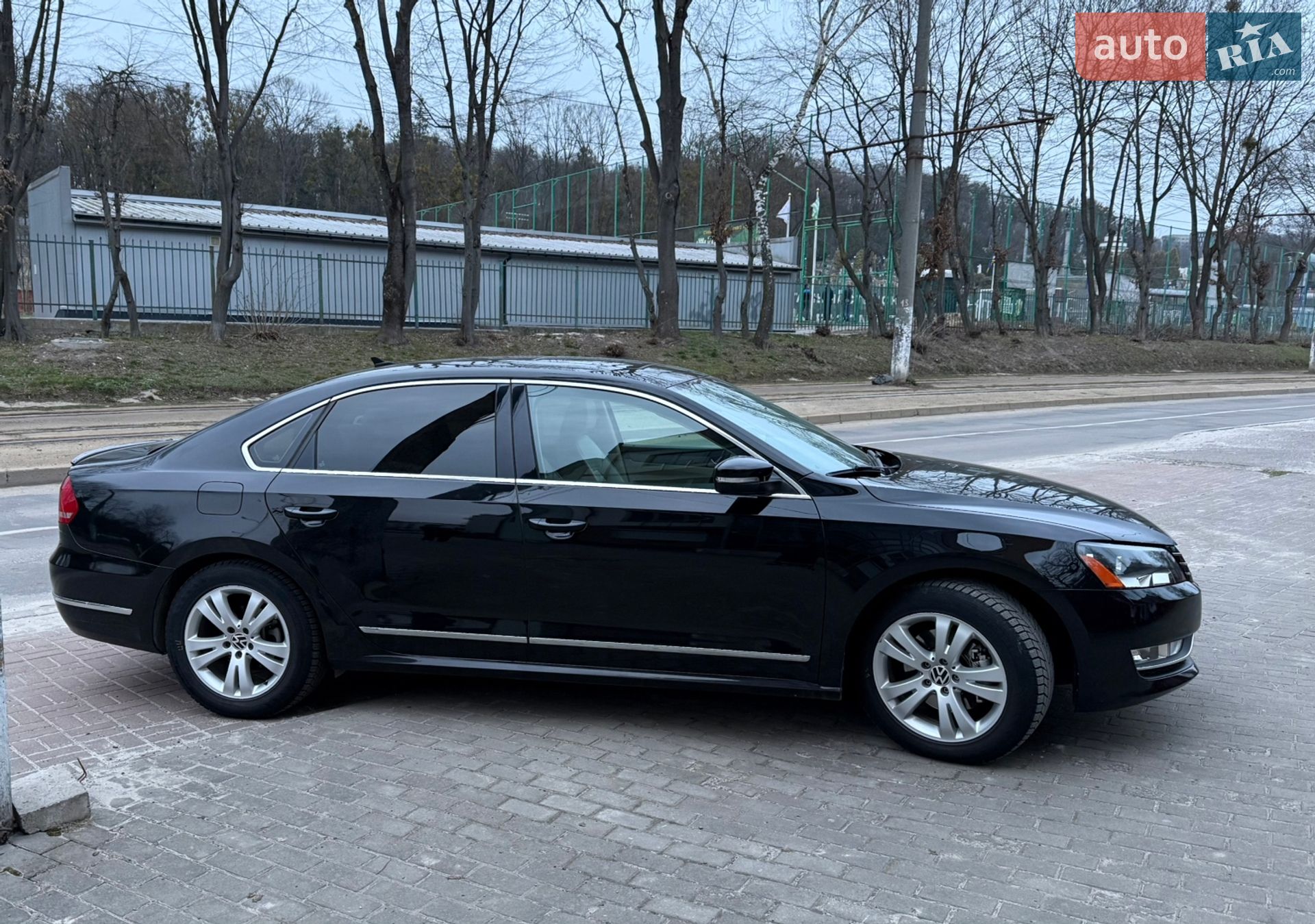 VOLKSWAGEN PASSAT 2015