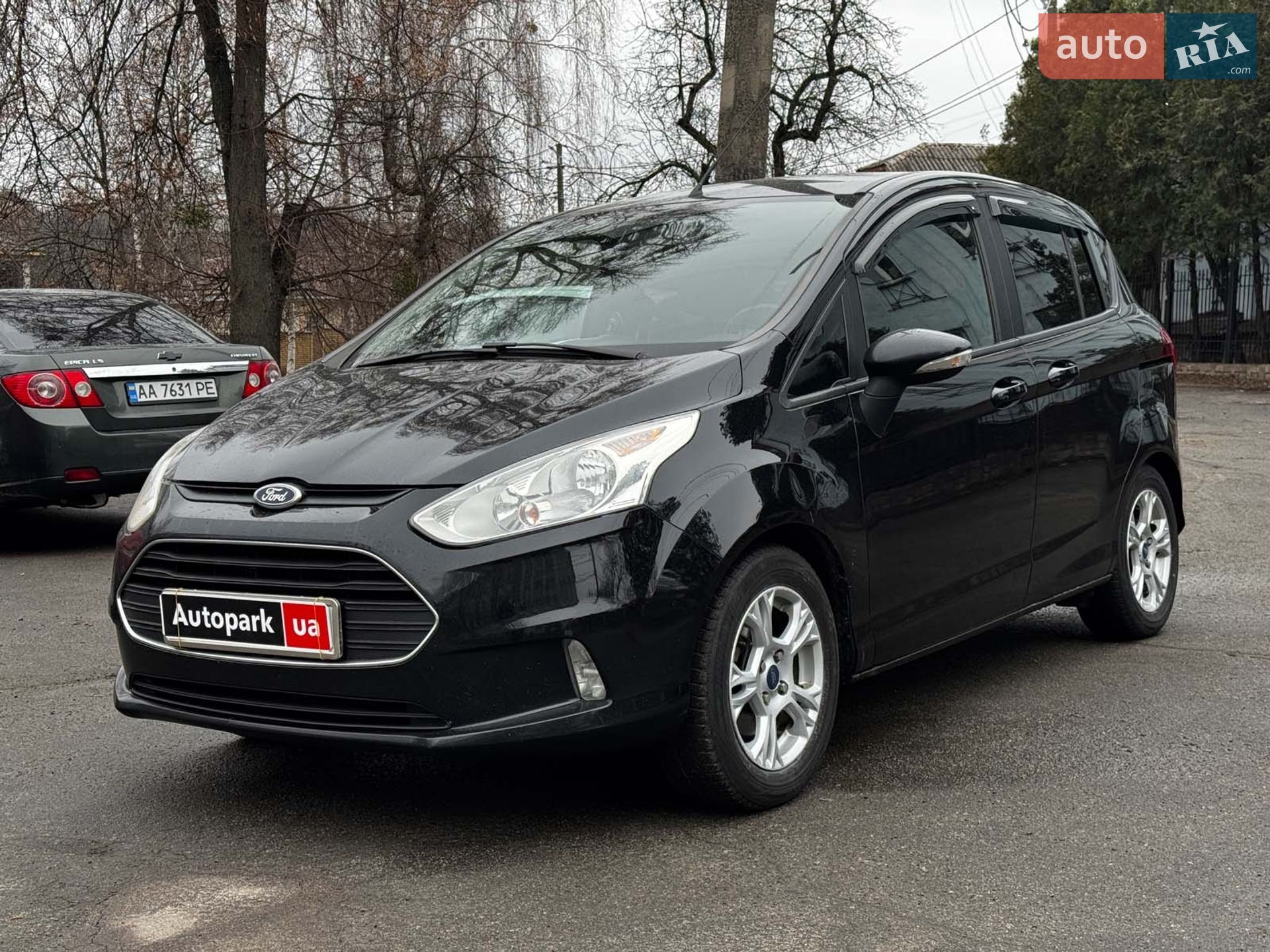FORD B-MAX 2013