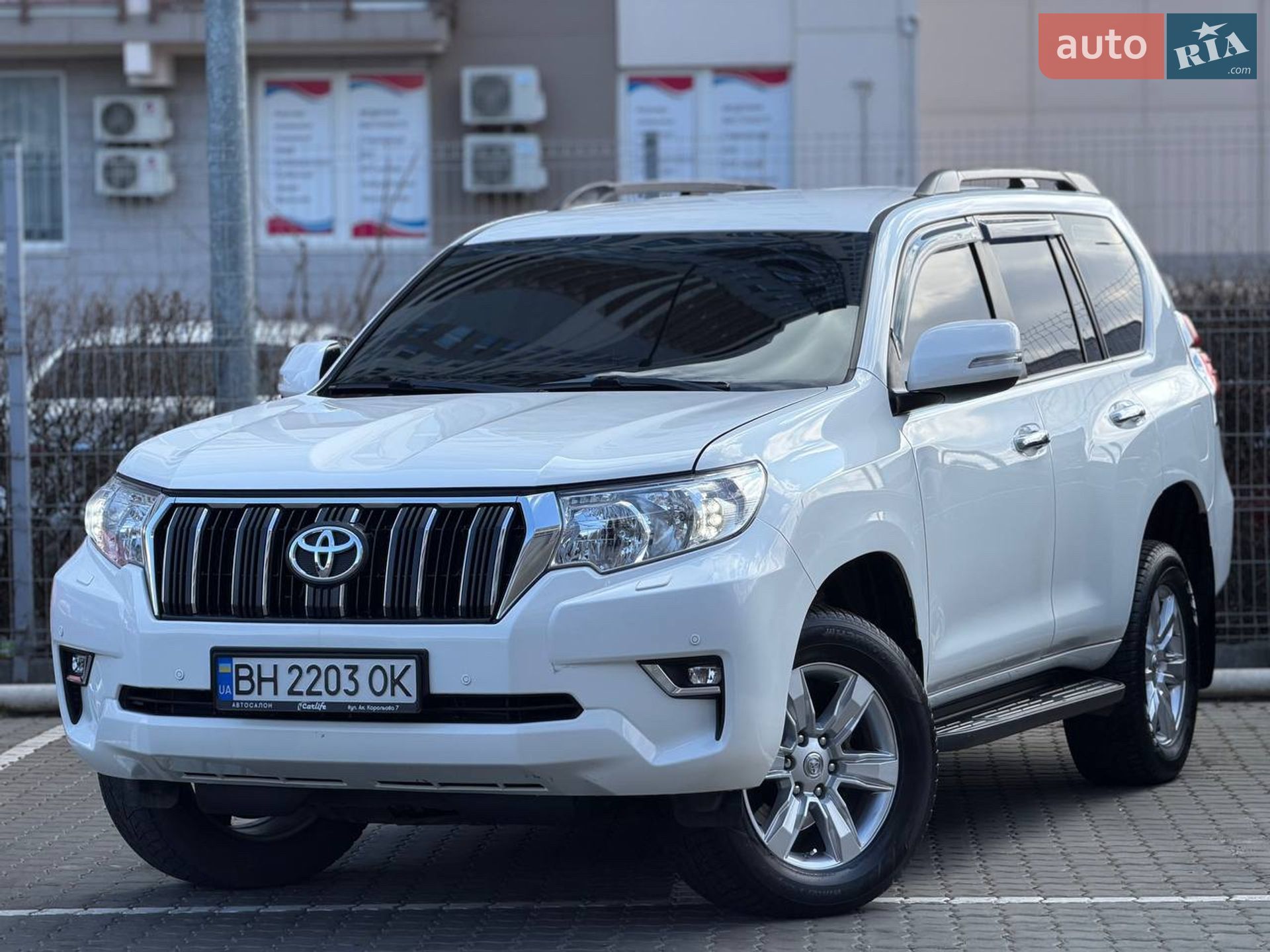 Головне фото звіту автомобіля TOYOTA LAND CRUISER PRADO 150 2019