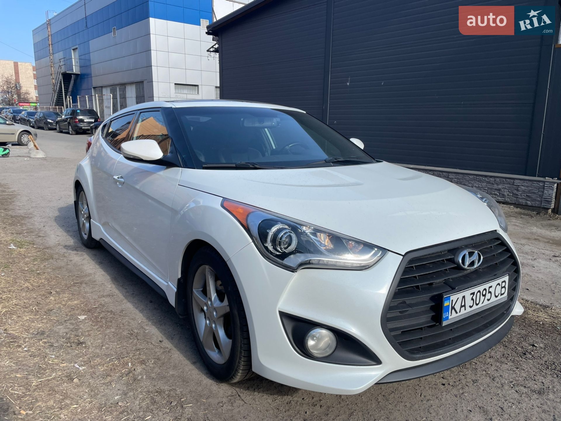 HYUNDAI VELOSTER 2015
