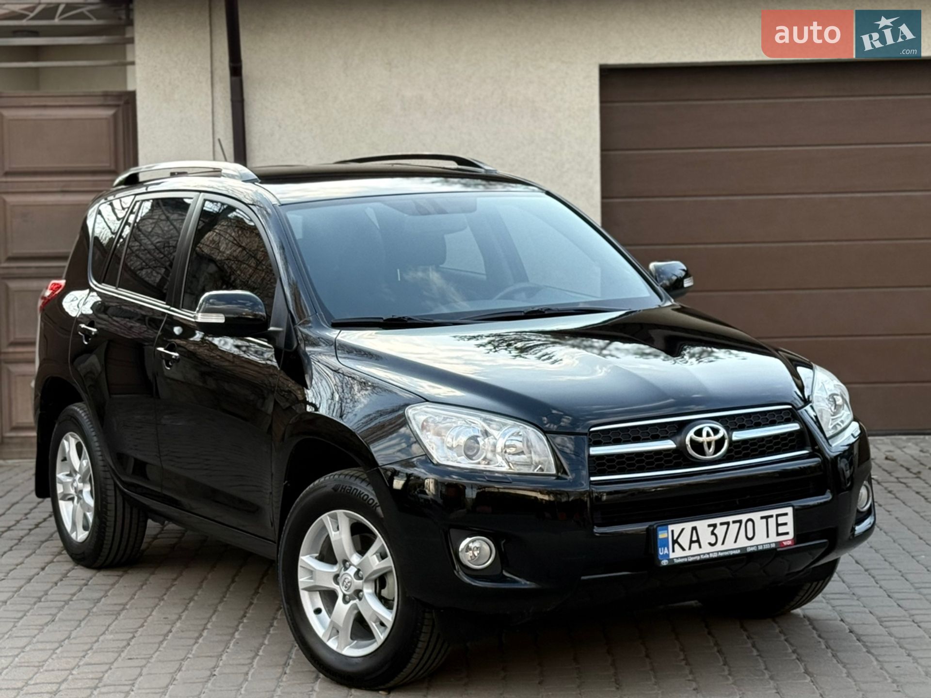 TOYOTA RAV4 2009