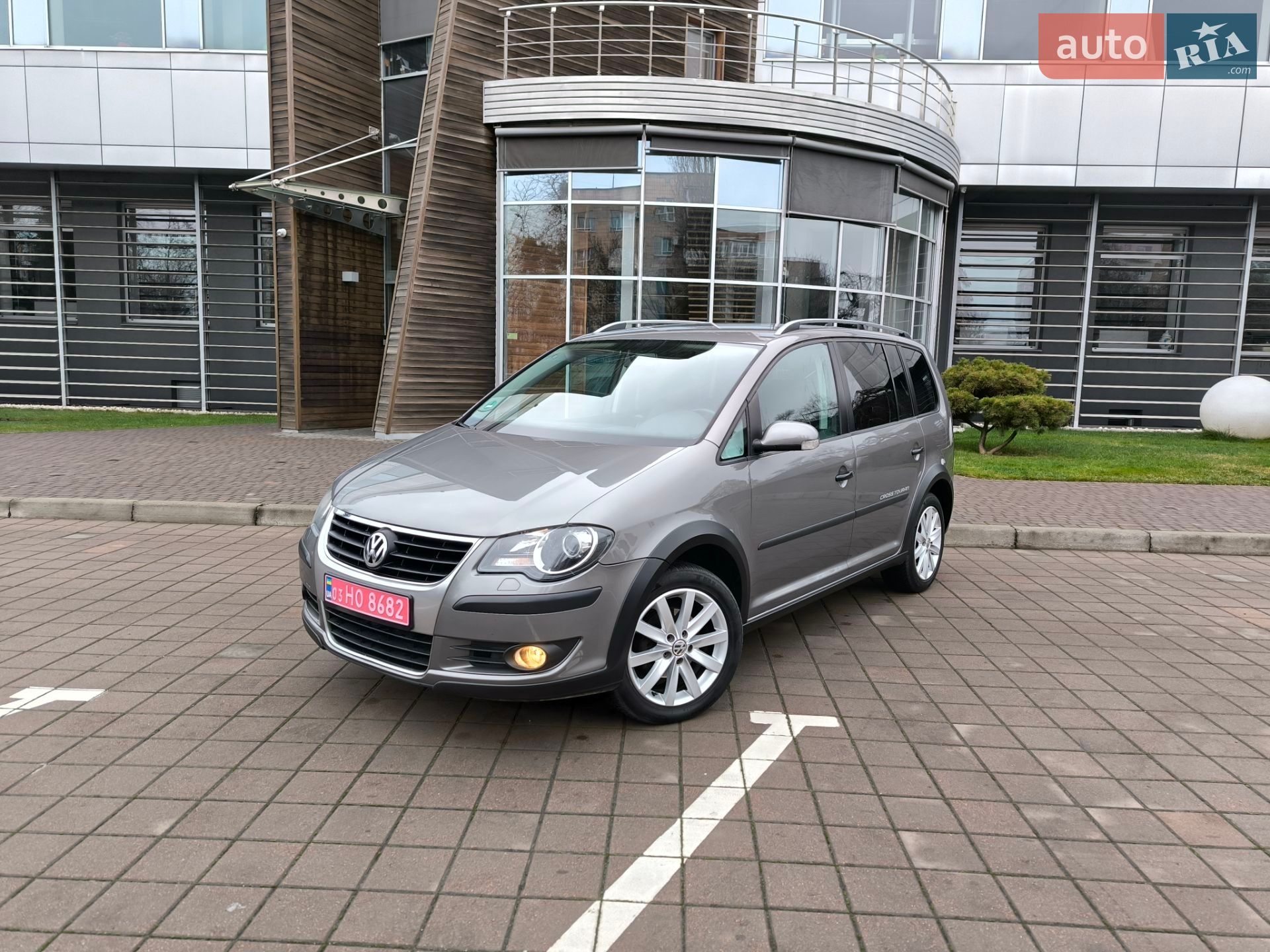 VOLKSWAGEN TOURAN 2008