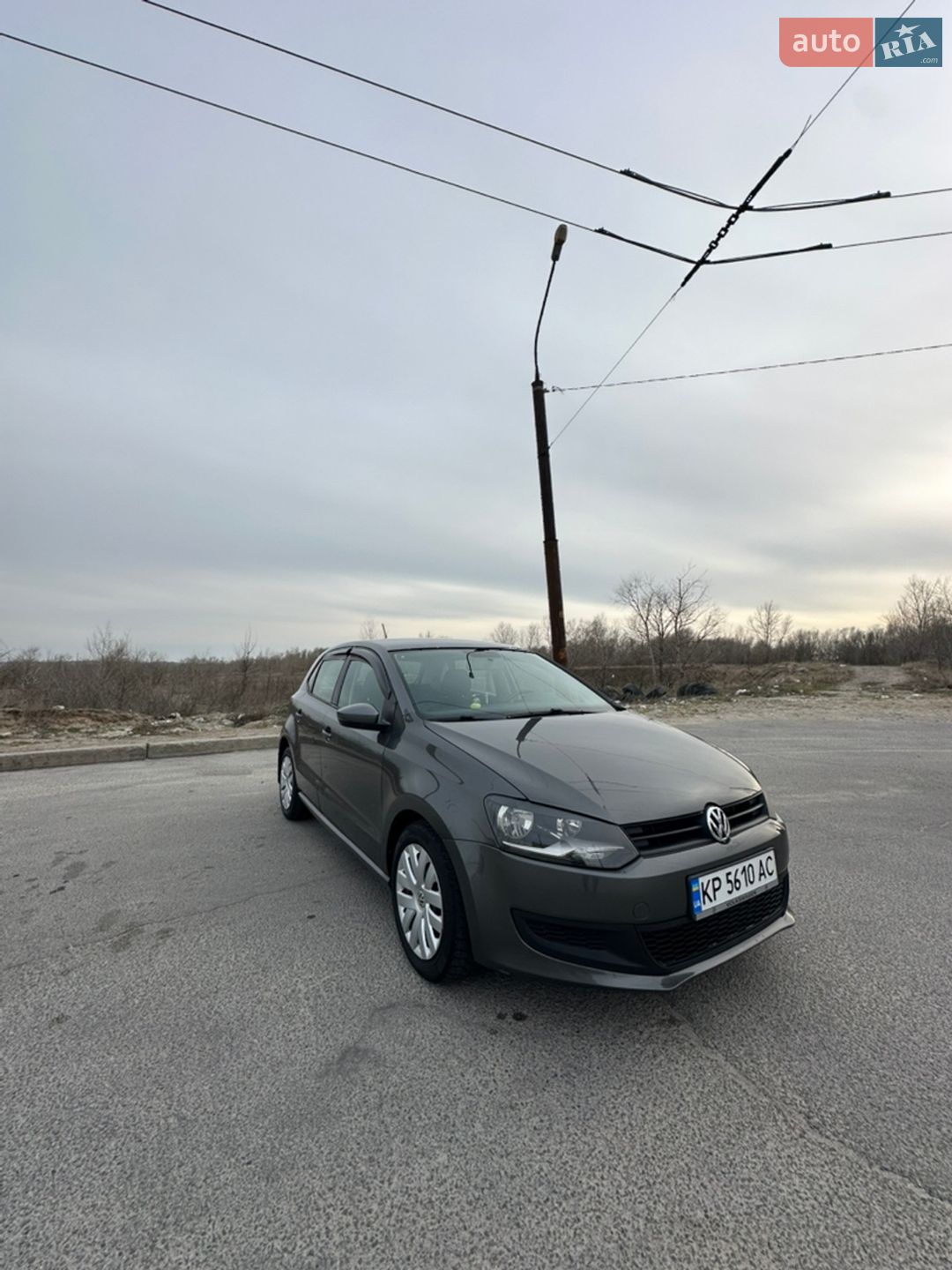 VOLKSWAGEN POLO 2011