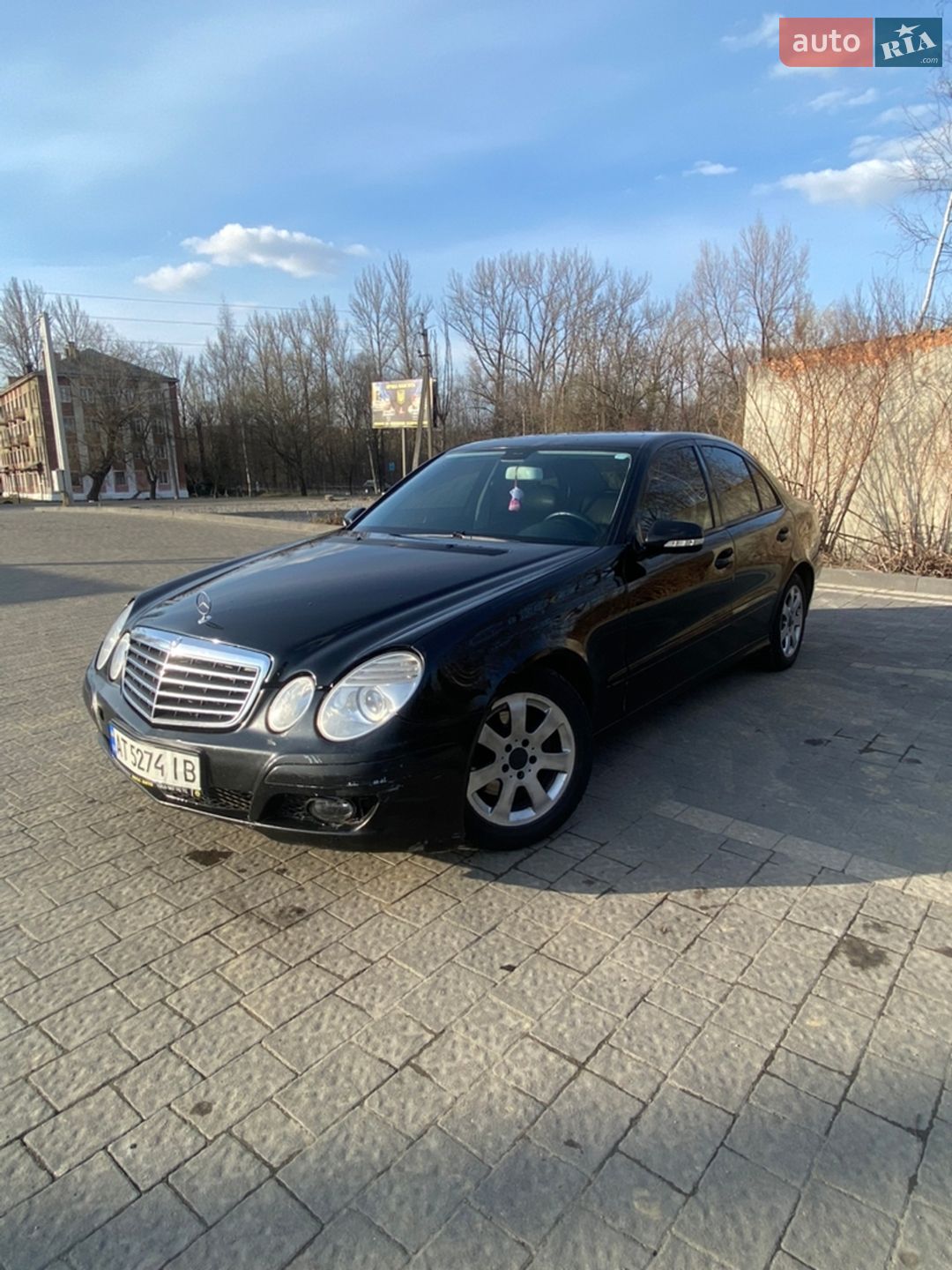 MERCEDES-BENZ E 200 2006