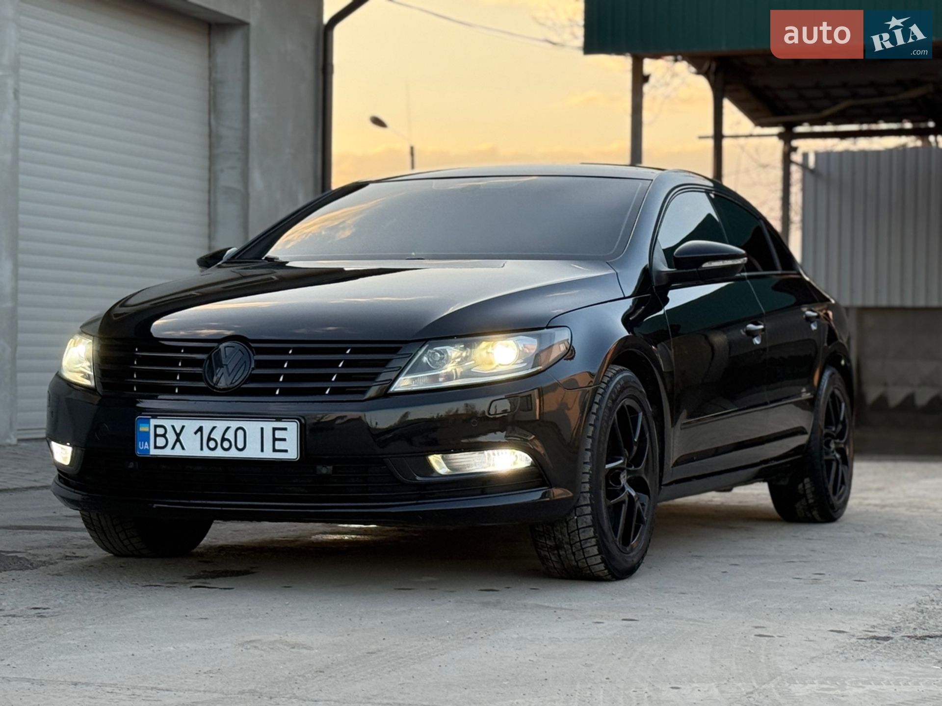 VOLKSWAGEN PASSAT 2011