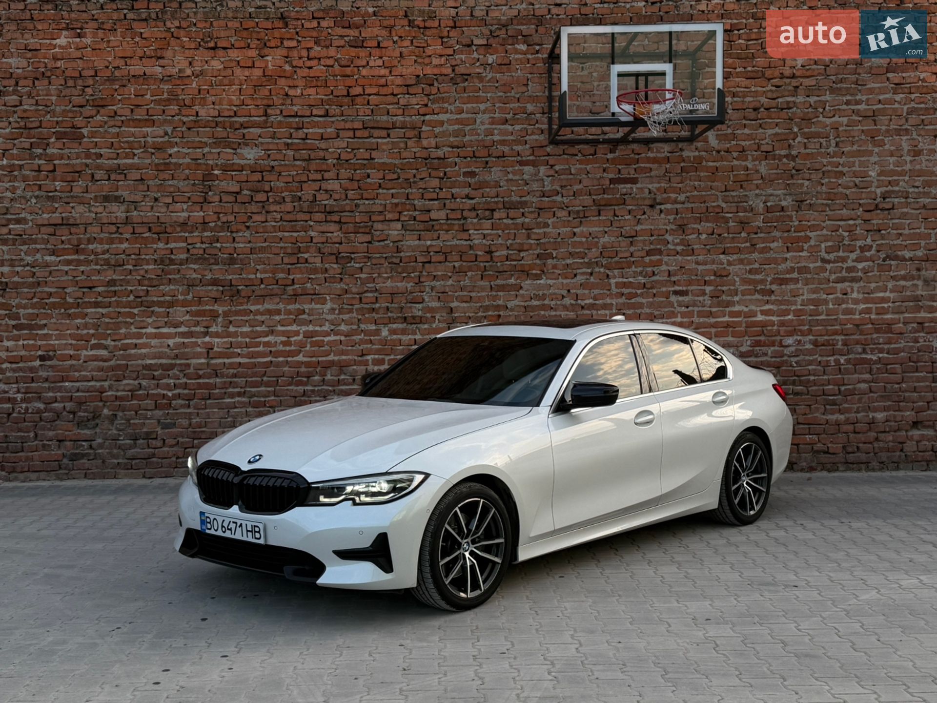 BMW 330I 2019