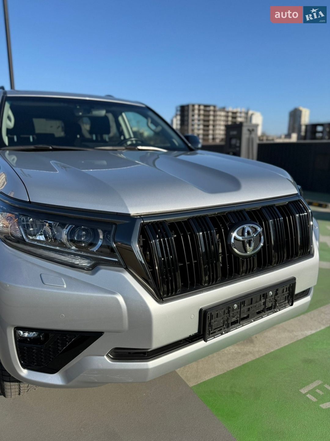 Головне фото звіту автомобіля TOYOTA LAND CRUISER PRADO 150 2022