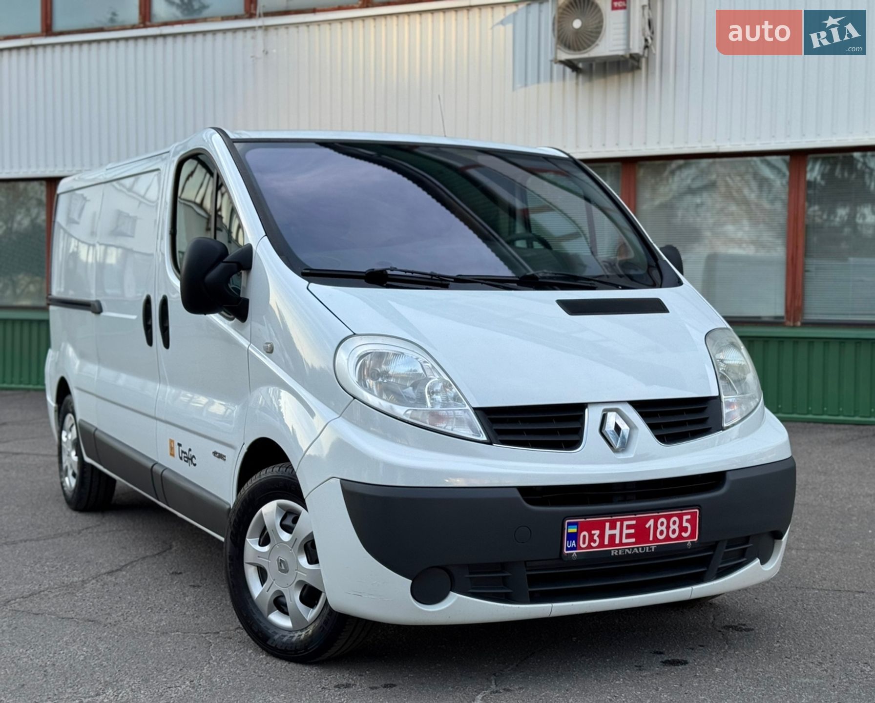 RENAULT TRAFIC 2013