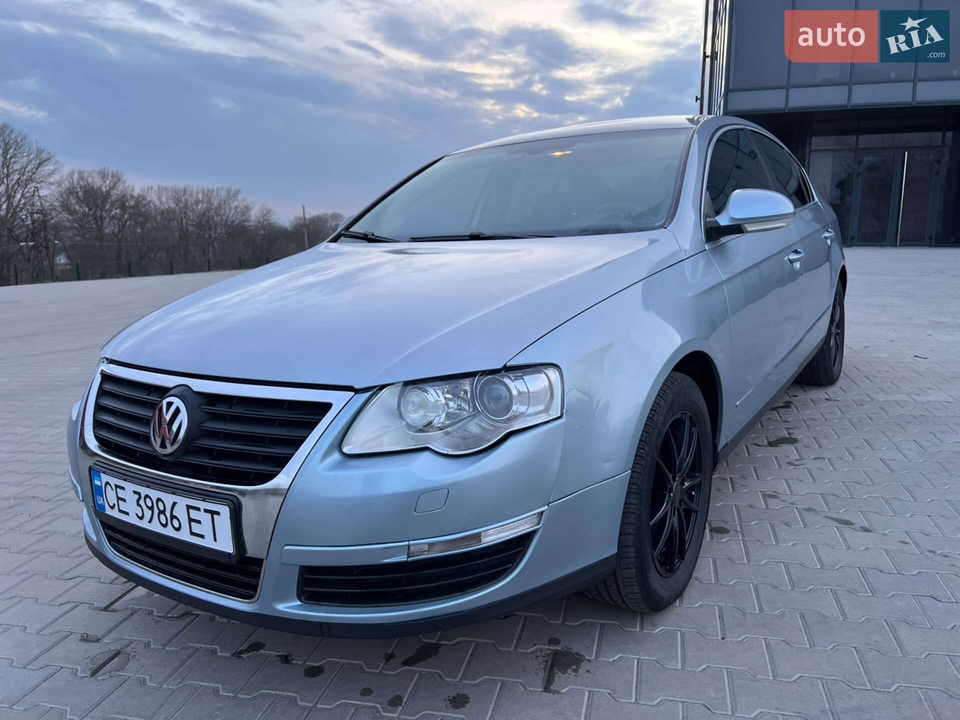 VOLKSWAGEN PASSAT 2005
