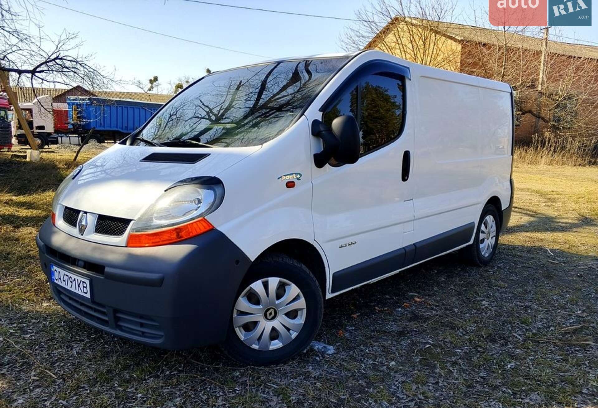 RENAULT TRAFIC 2006