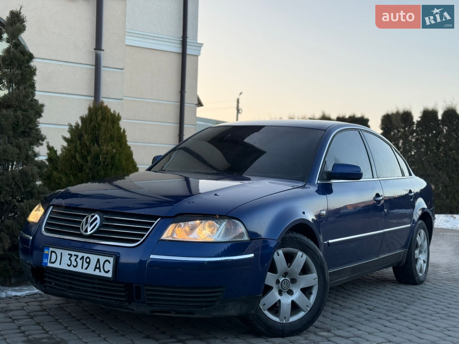 VOLKSWAGEN PASSAT 2003